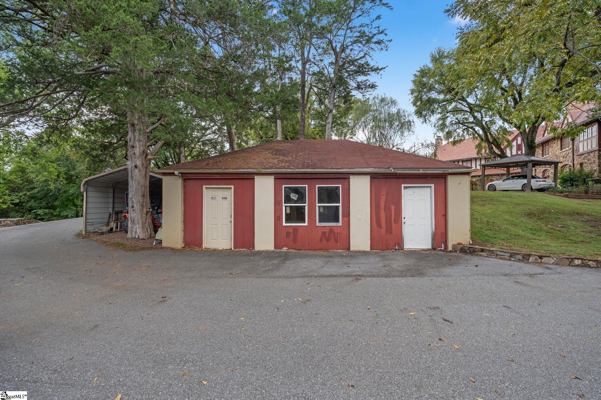2403 Cross Keys Highway Property Photo 39