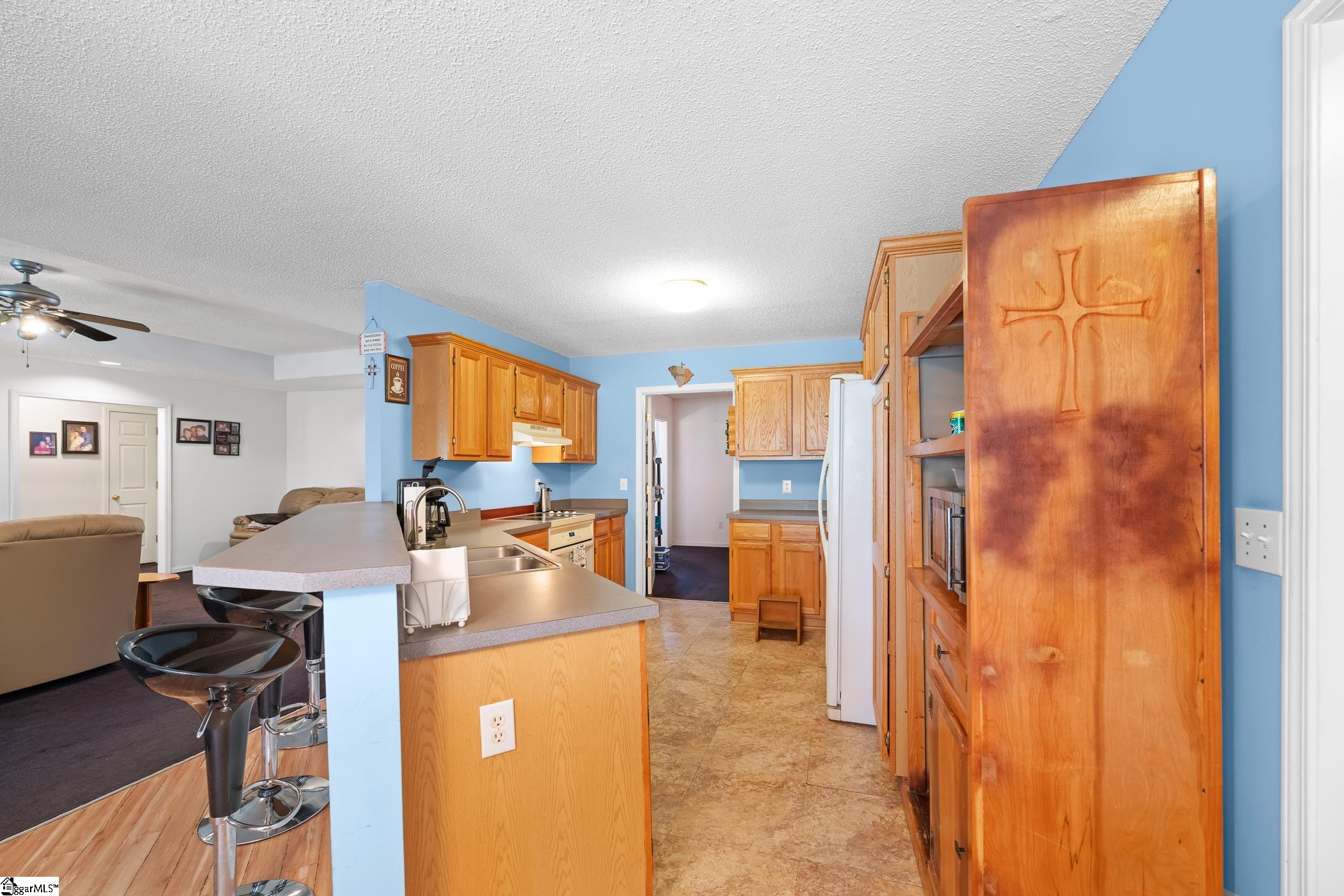 2883 N Highway 101 Property Photo 8