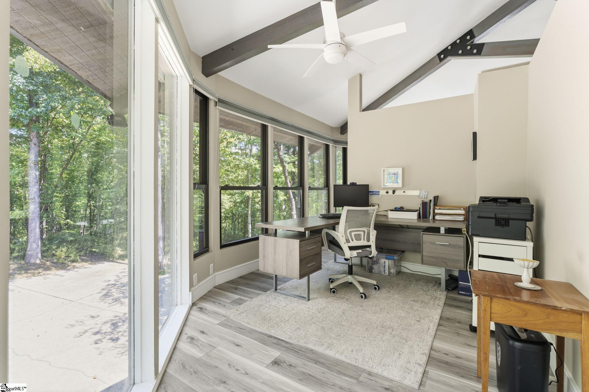 305 Raven Cliff Road Property Photo 19