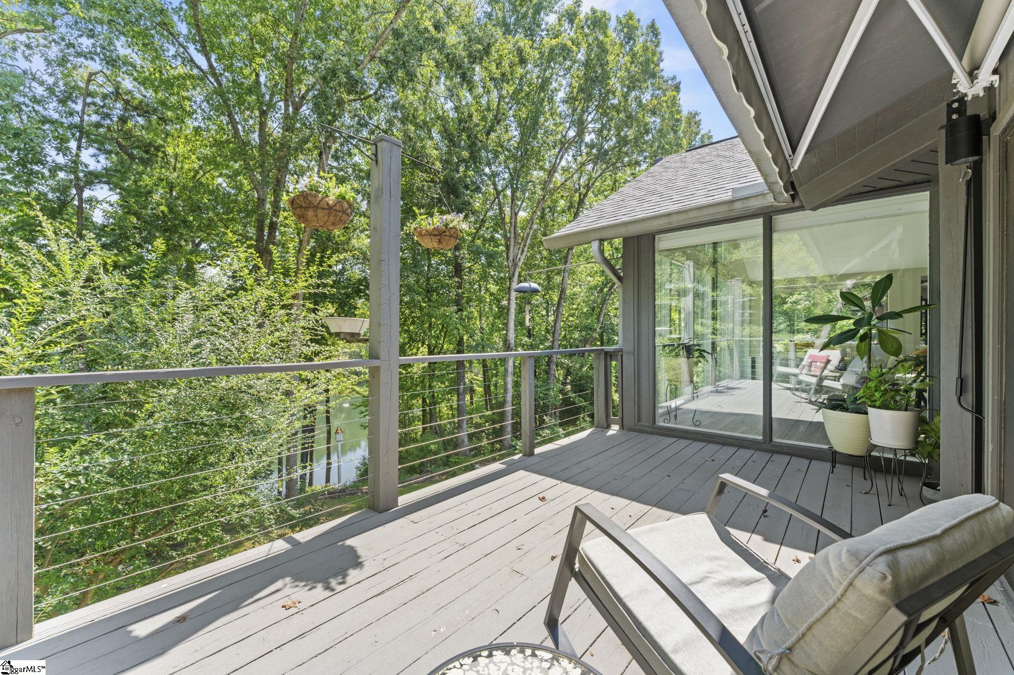305 Raven Cliff Road Property Photo 23