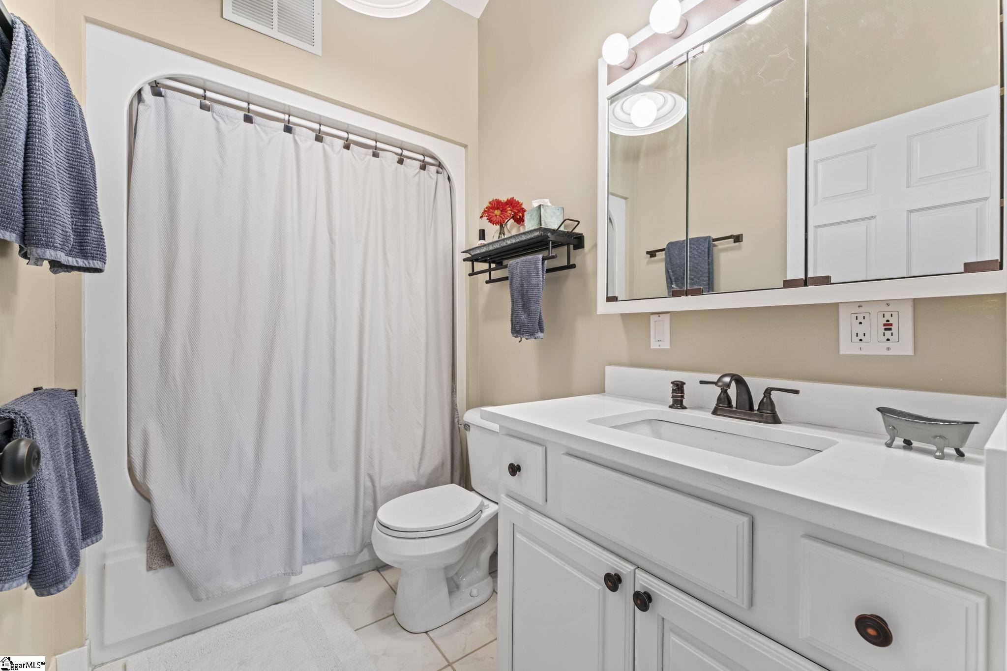 305 Raven Cliff Road Property Photo 42