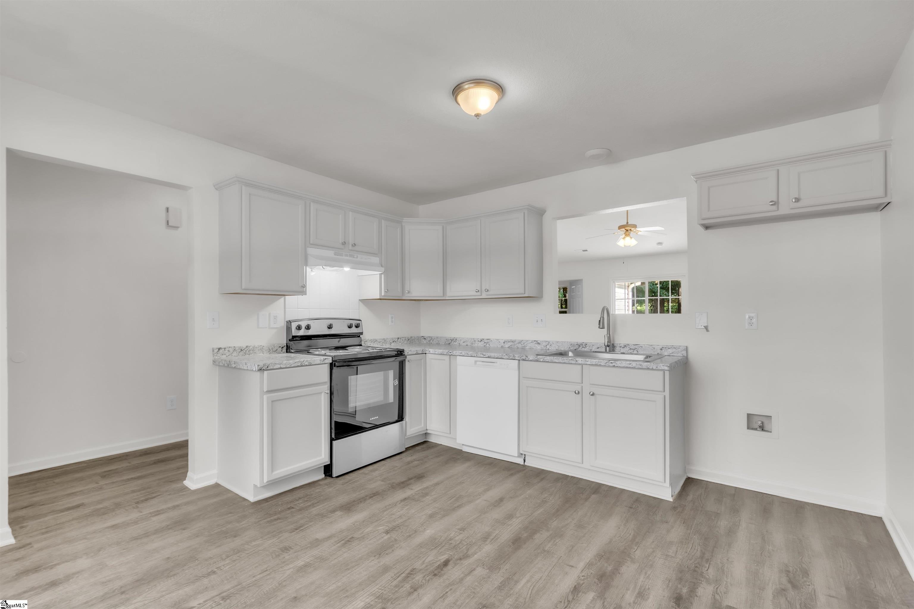116 Pine Needle Road Property Photo 2