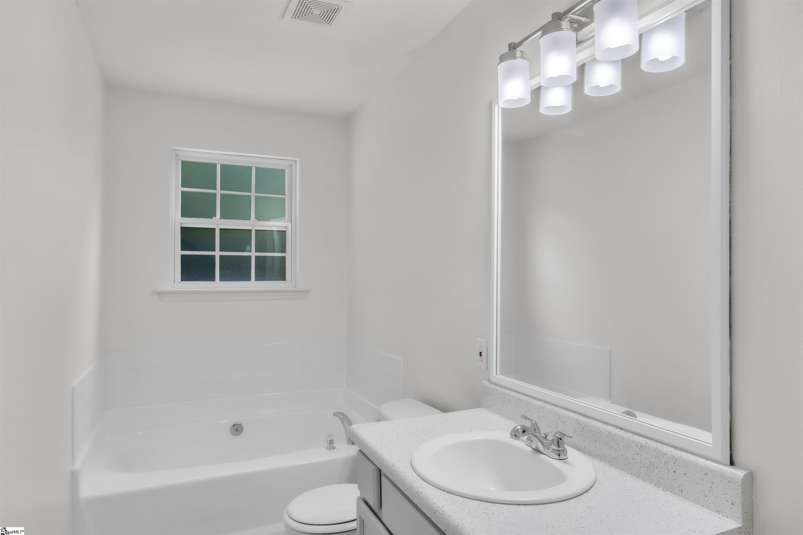 116 Pine Needle Road Property Photo 9