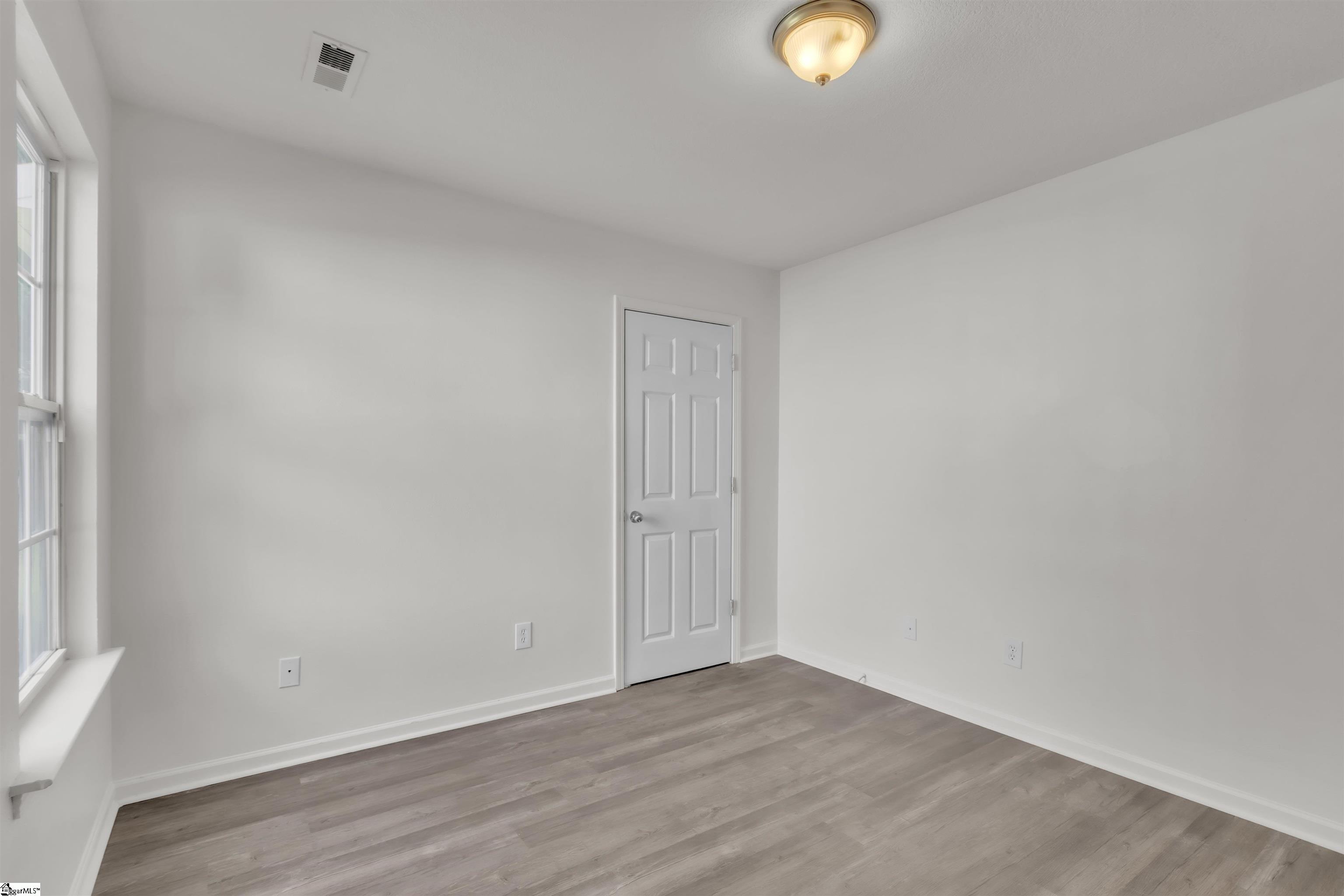 116 Pine Needle Road Property Photo 12