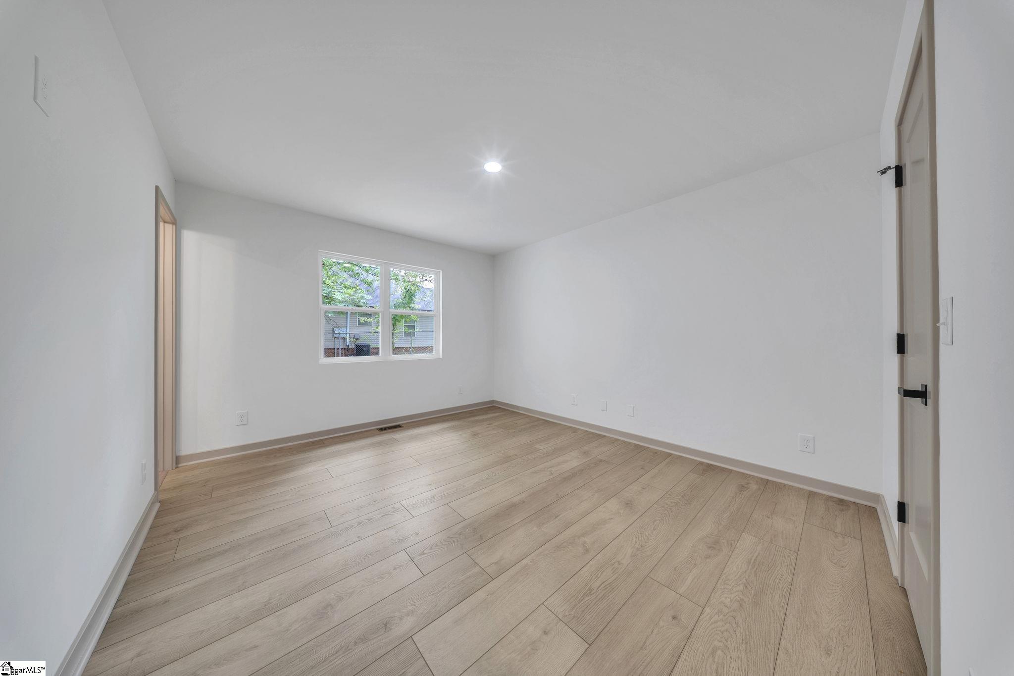 602 Green Avenue Property Photo 20