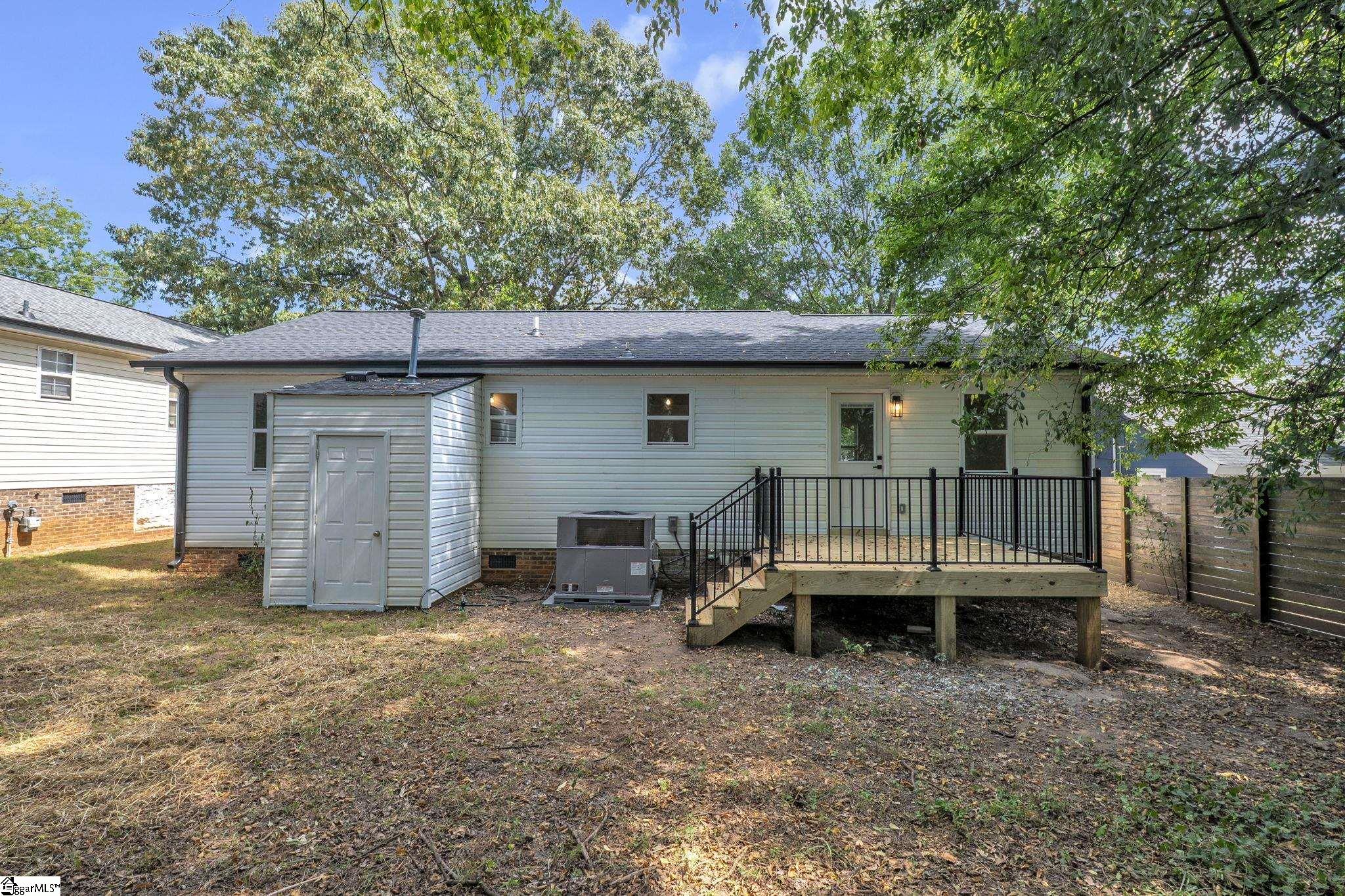 602 Green Avenue Property Photo 25
