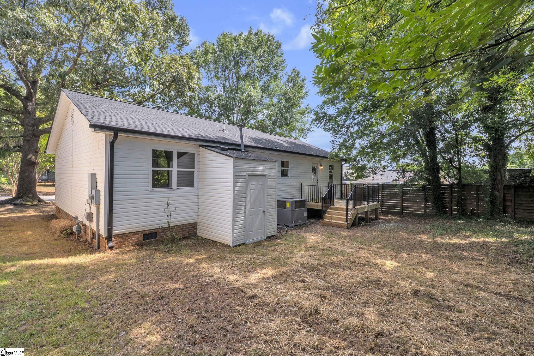 602 Green Avenue Property Photo 26