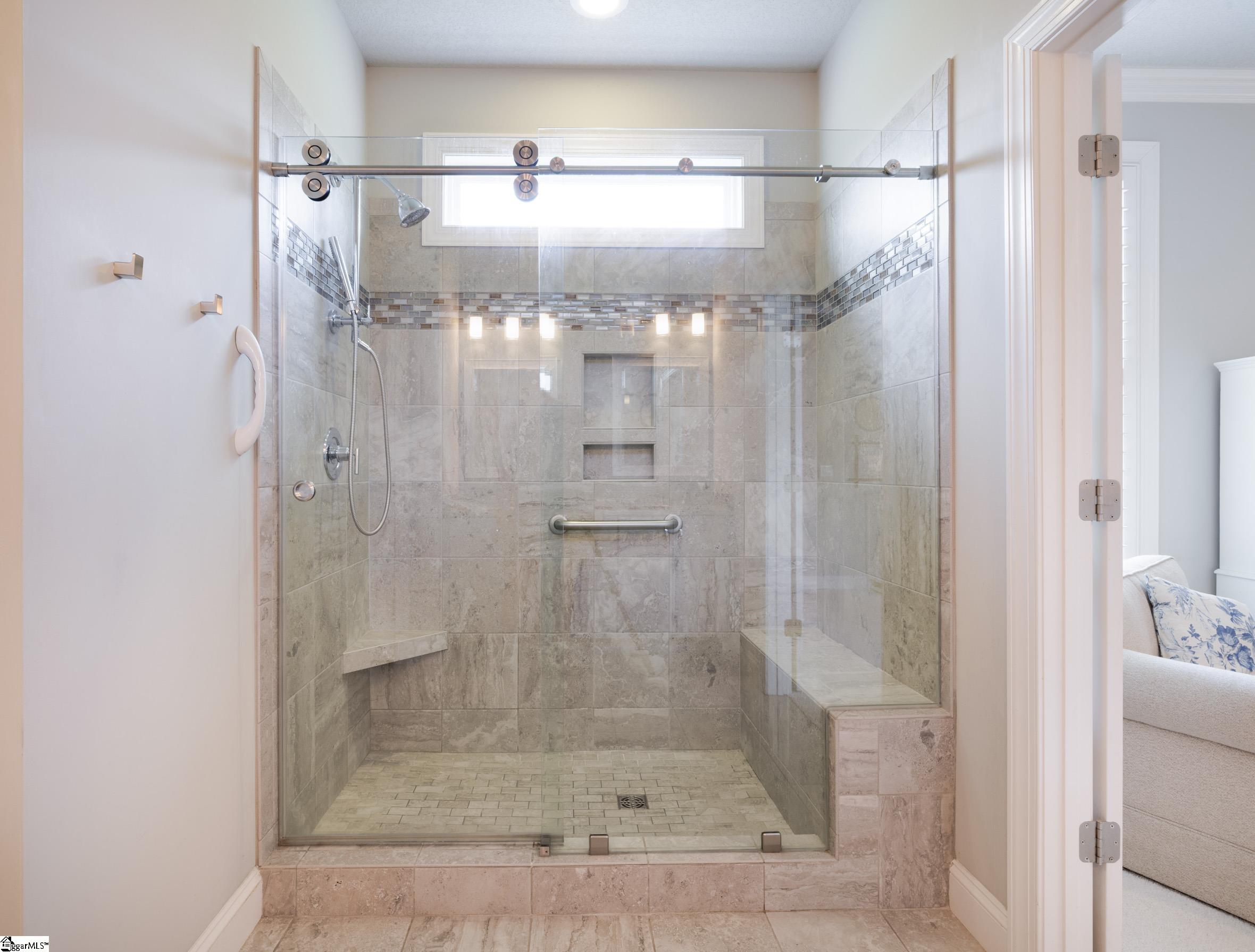 605 Ponden Drive Property Photo 24