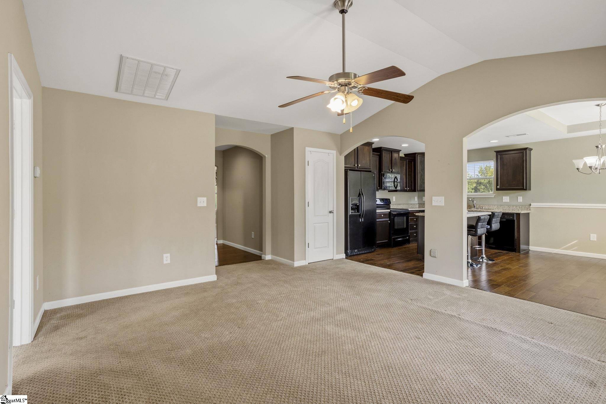 1 Hawkcrest Court Property Photo 17