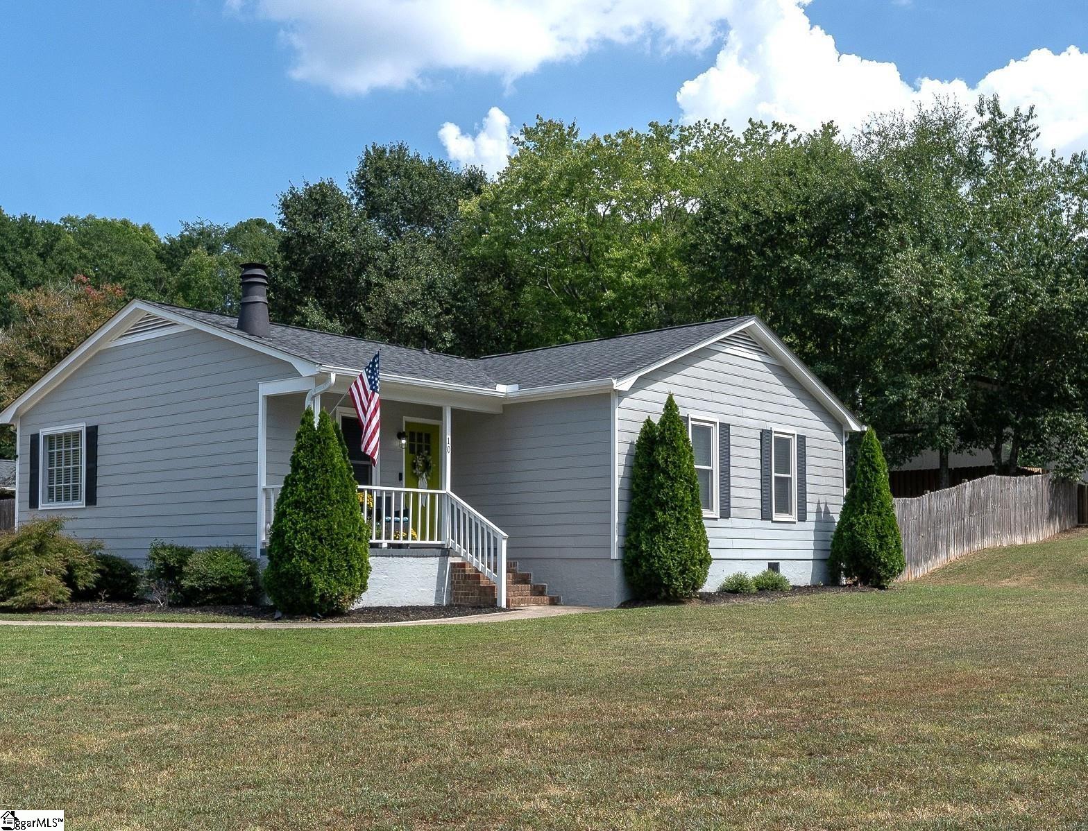 10 Meadowview Drive Property Photo 1