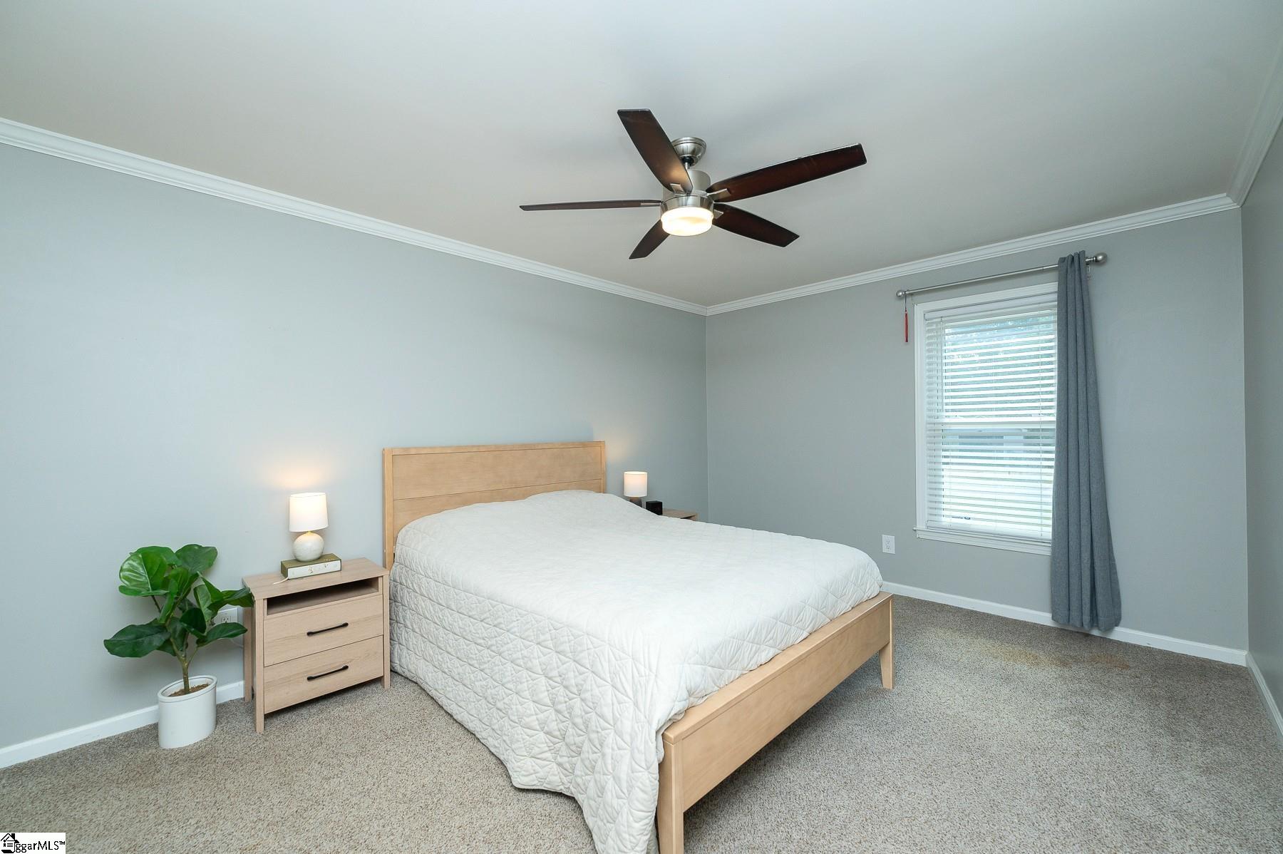 10 Meadowview Drive Property Photo 15