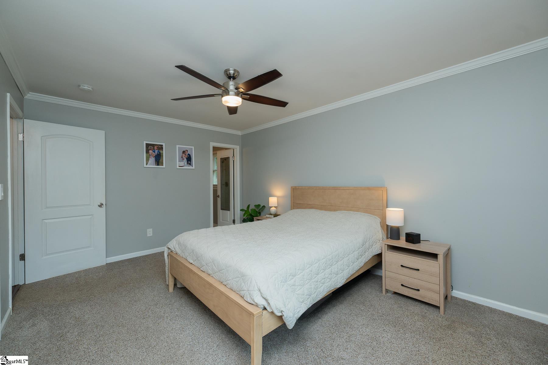 10 Meadowview Drive Property Photo 16