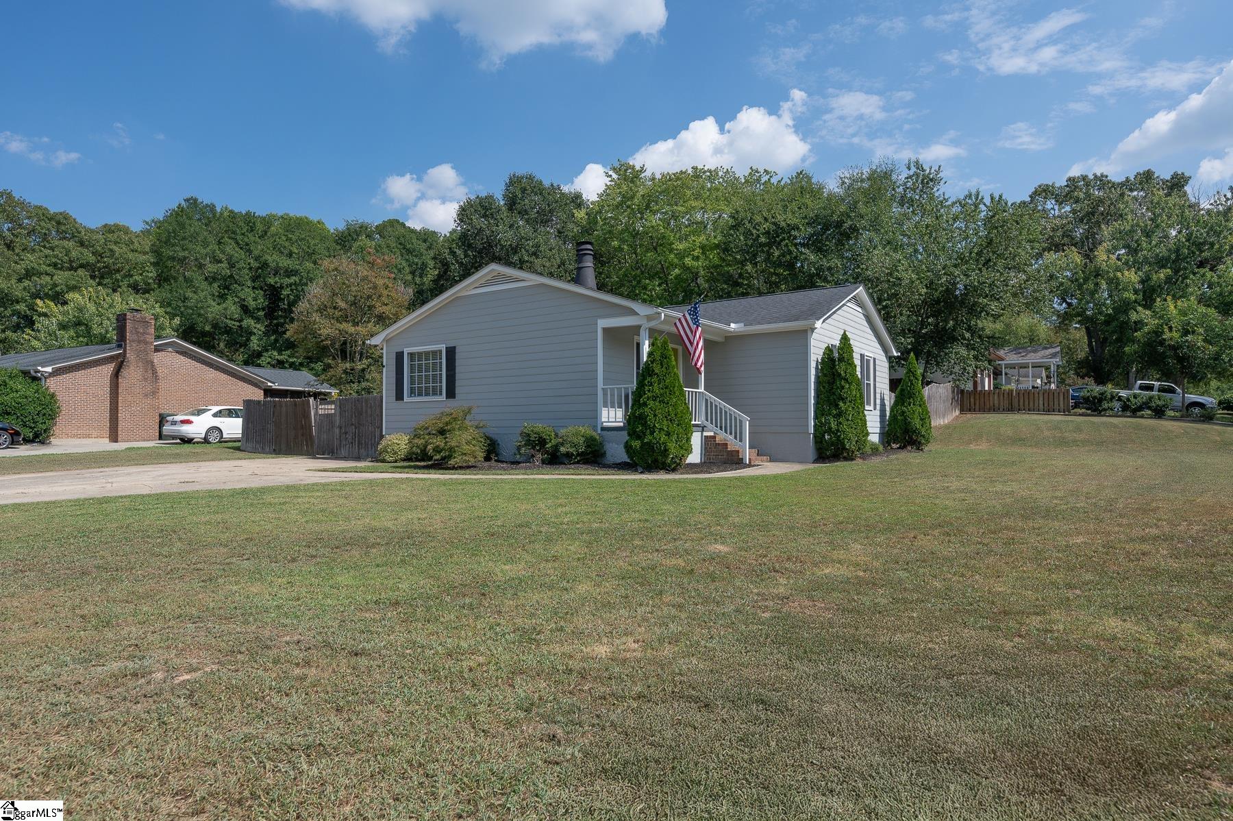 10 Meadowview Drive Property Photo 22