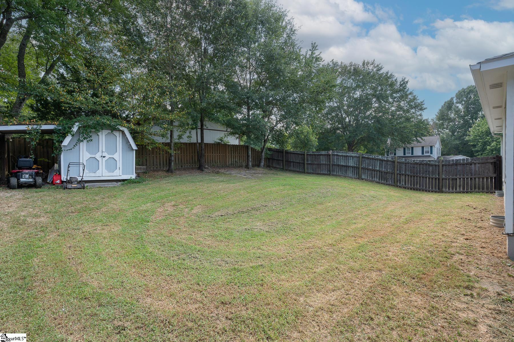 10 Meadowview Drive Property Photo 24
