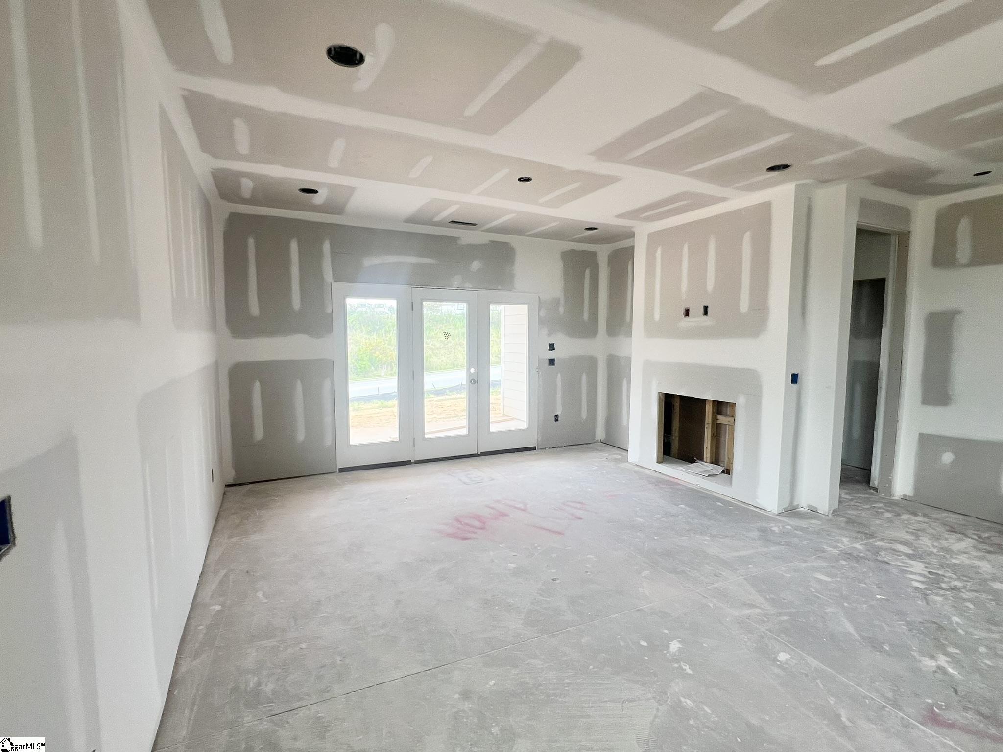 31 Hasbrook Lane Property Photo 6