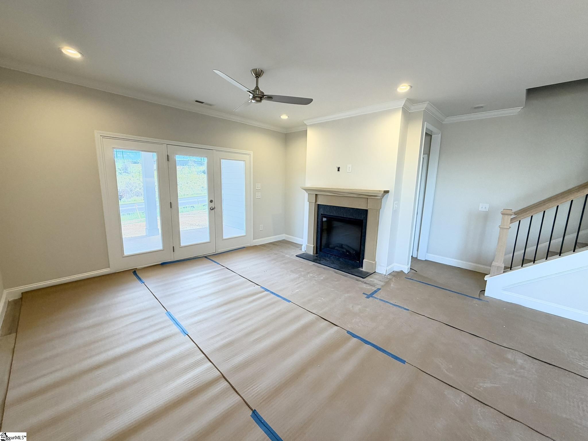 31 Hasbrook Lane Property Photo 6