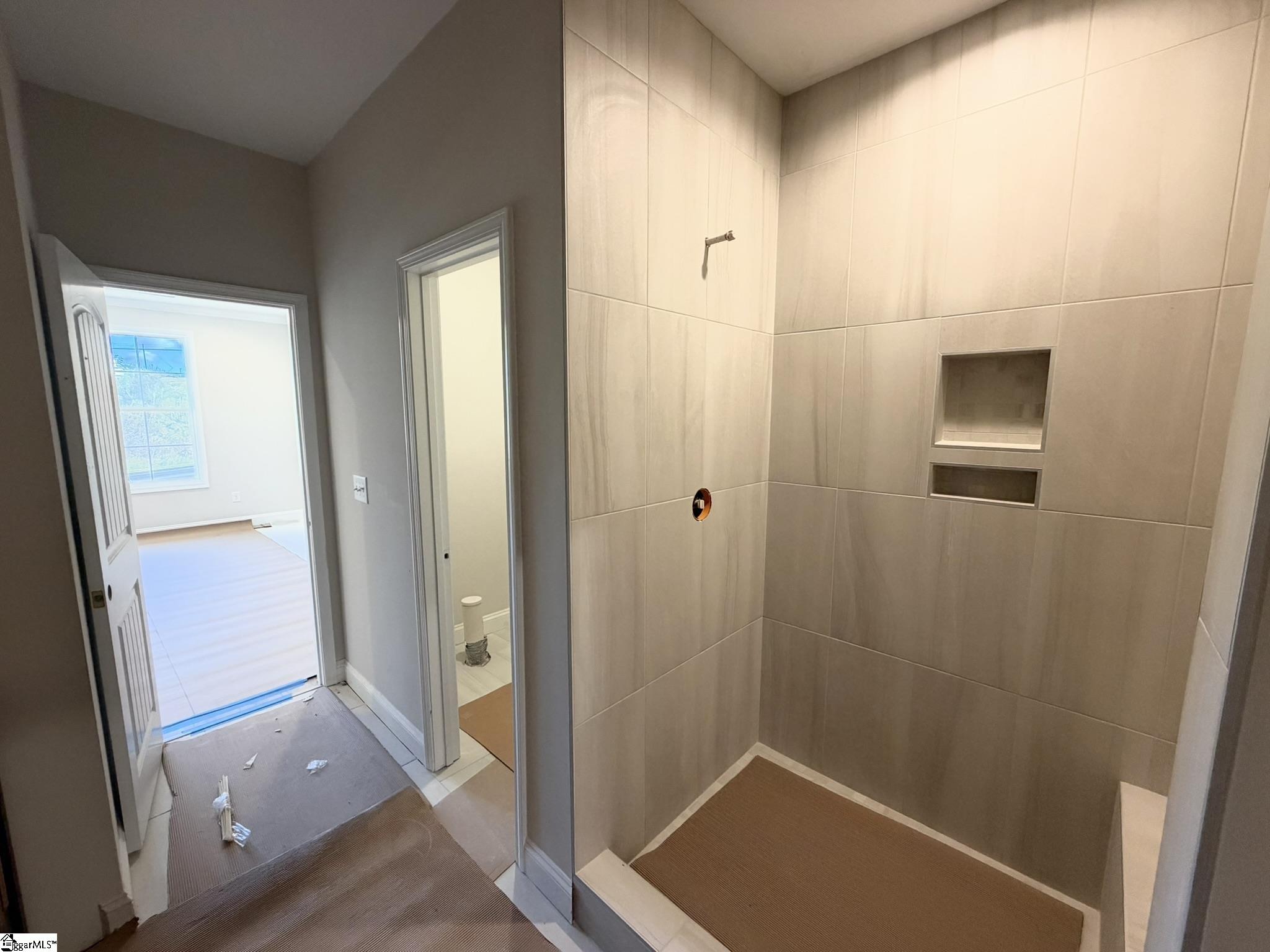 31 Hasbrook Lane Property Photo 10