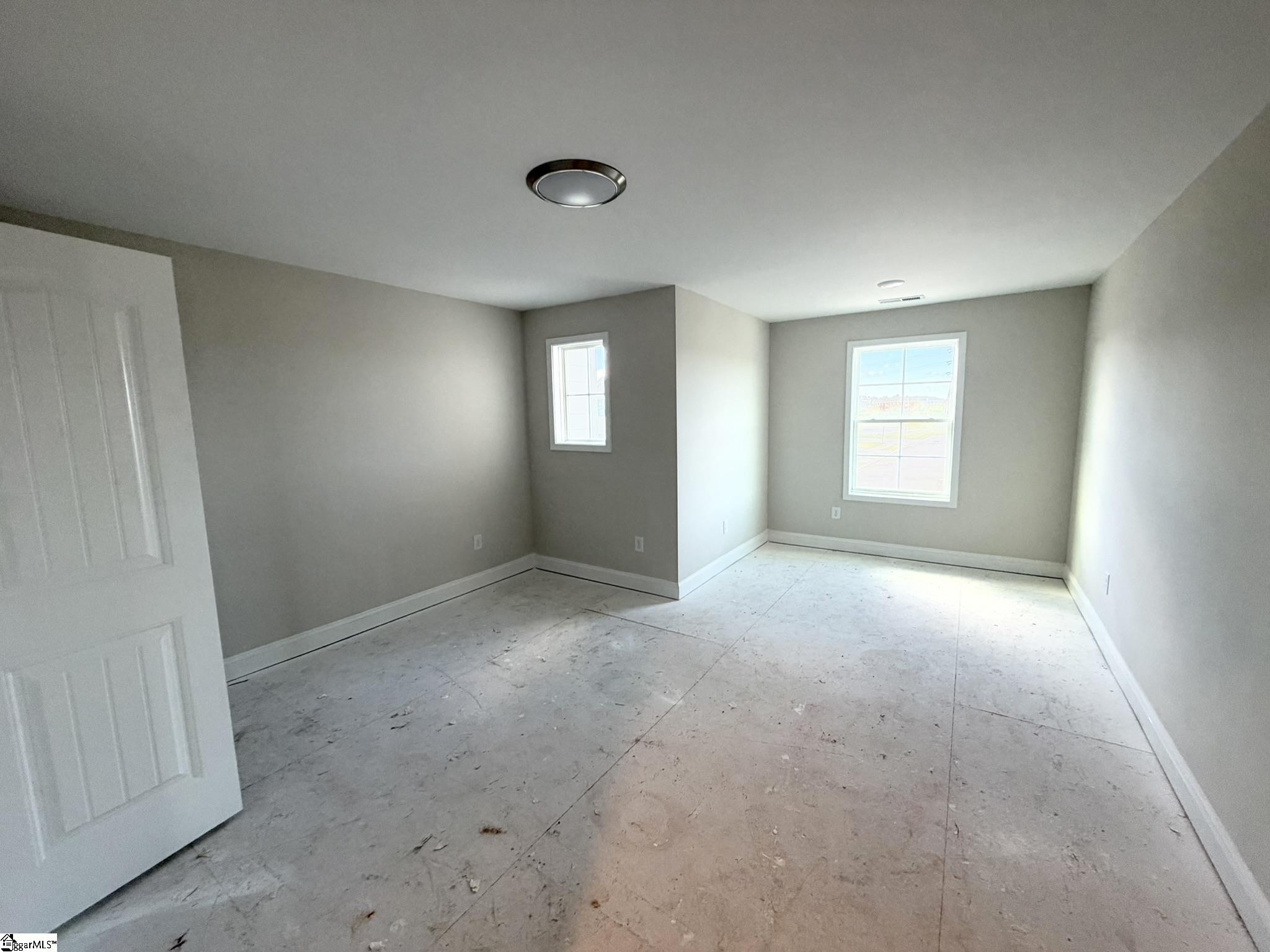 31 Hasbrook Lane Property Photo 14