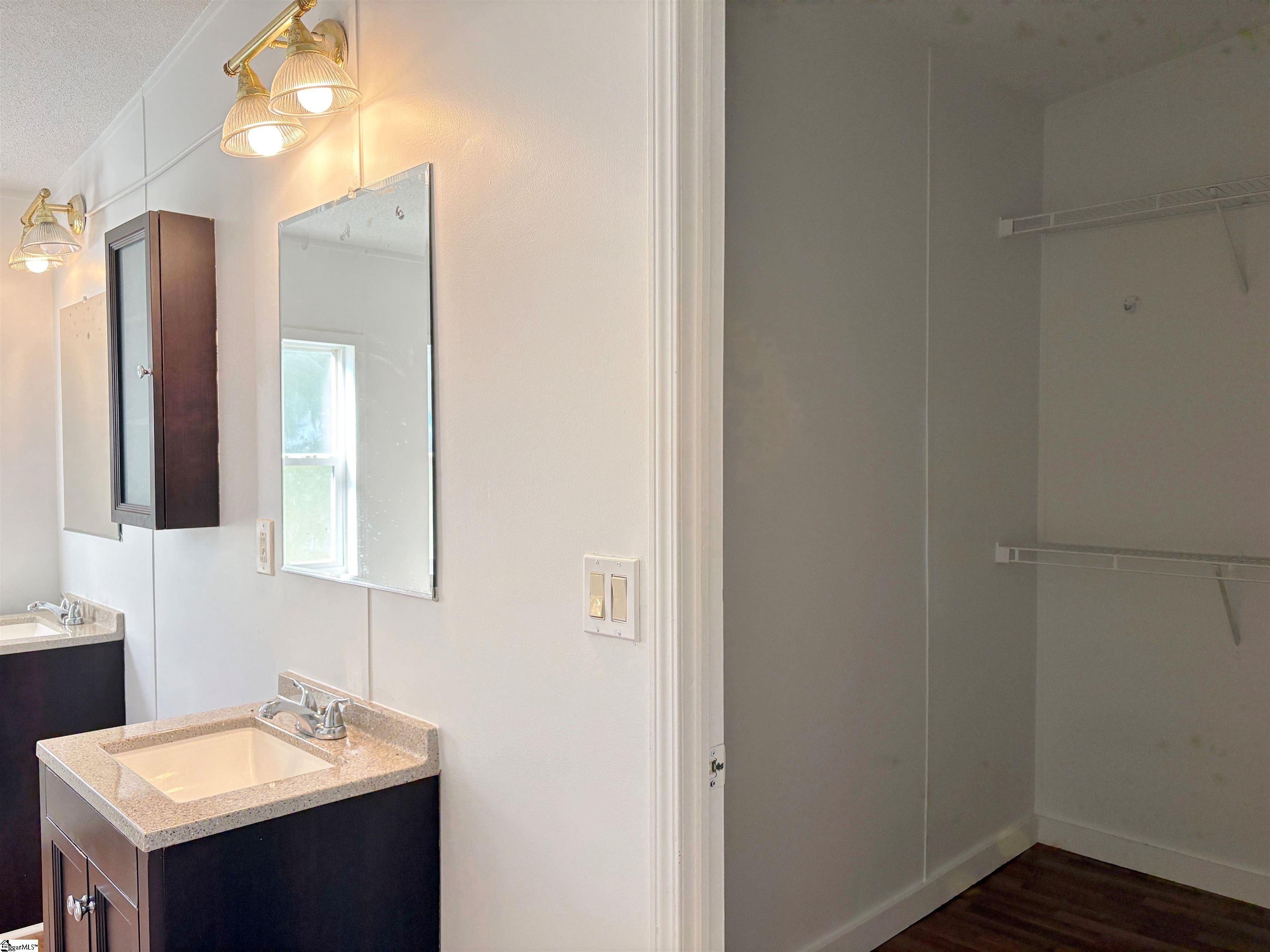 9 Sarah Court Property Photo 15