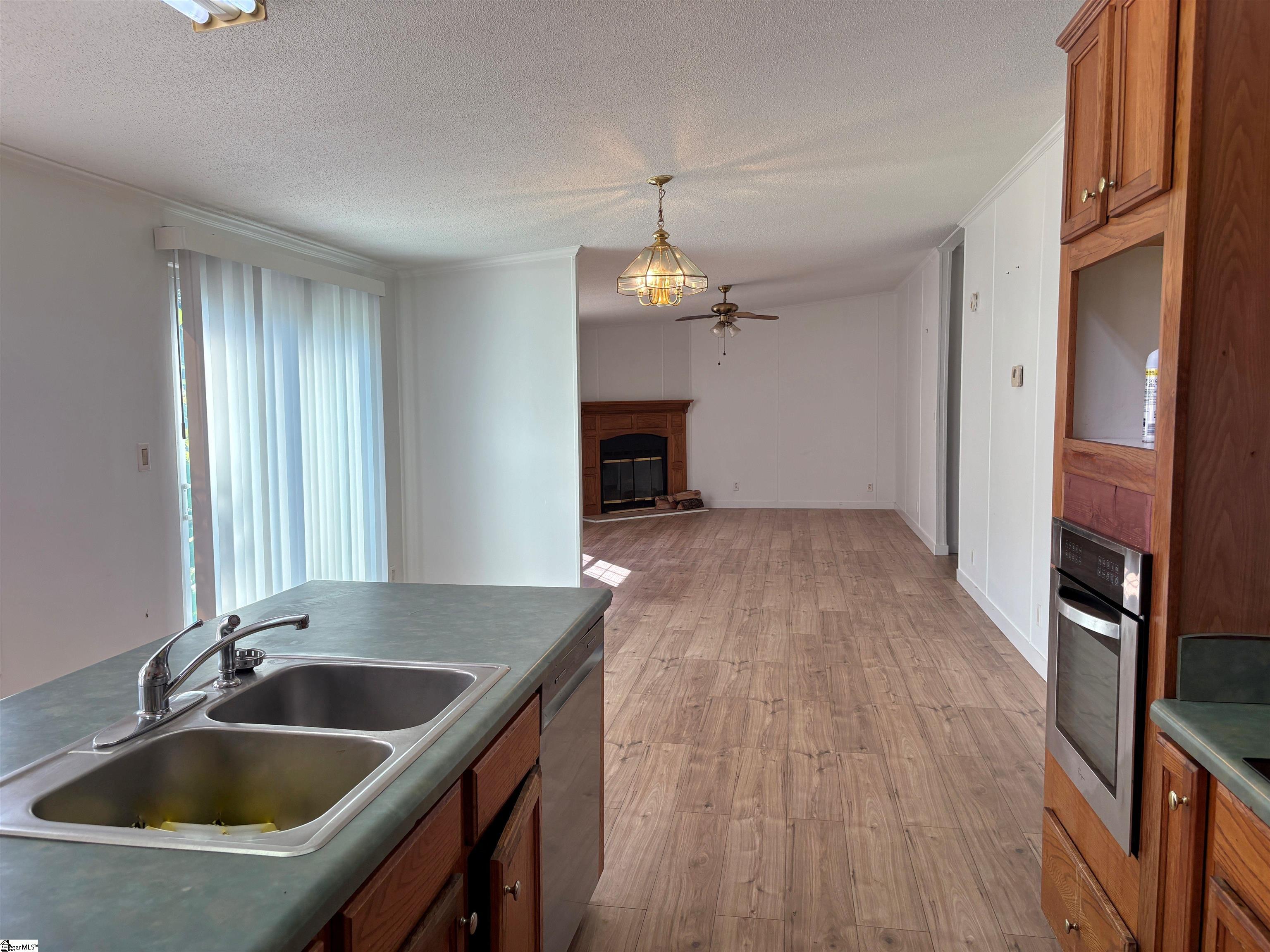 9 Sarah Court Property Photo 16