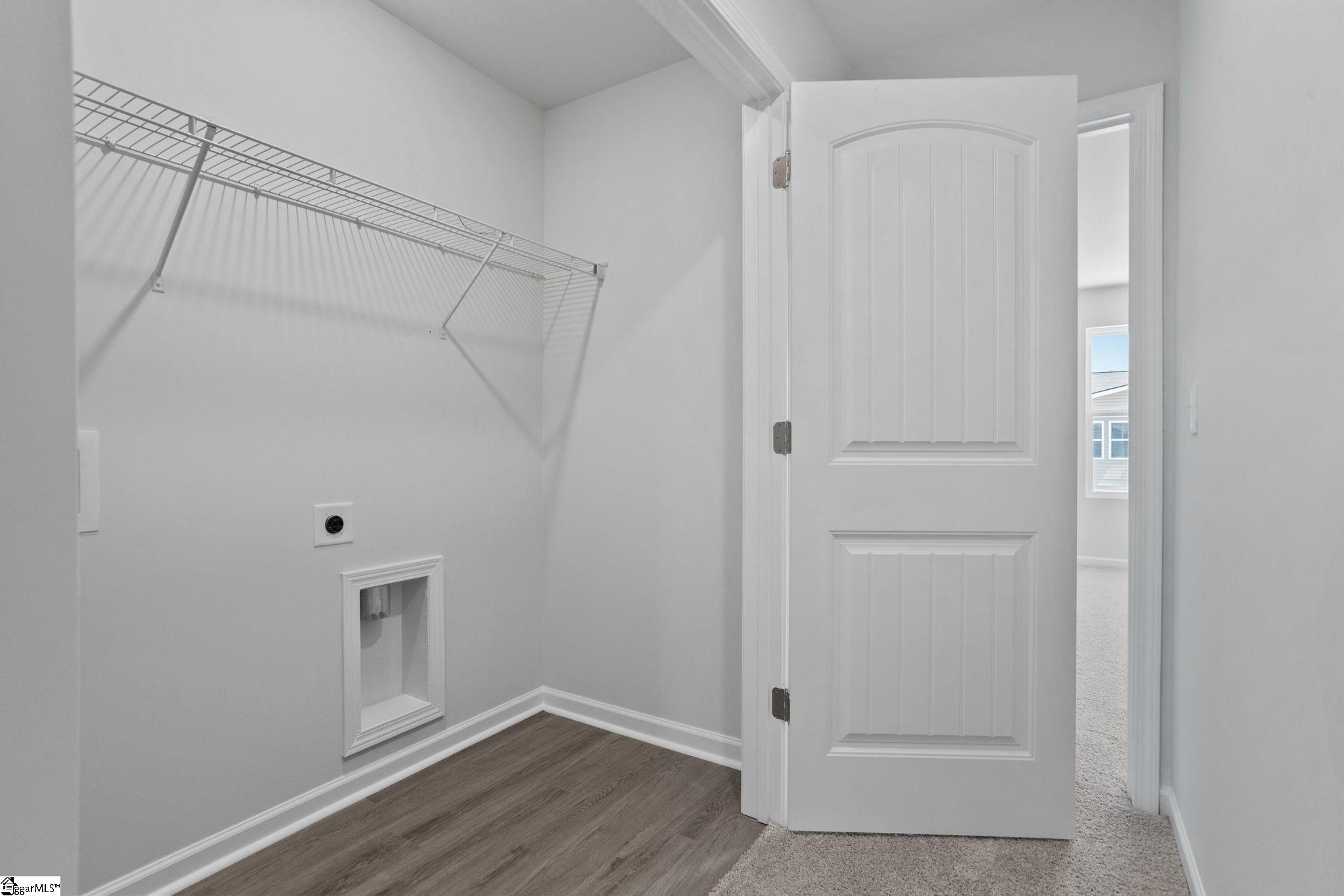 102 Derwent Trail Property Photo 10