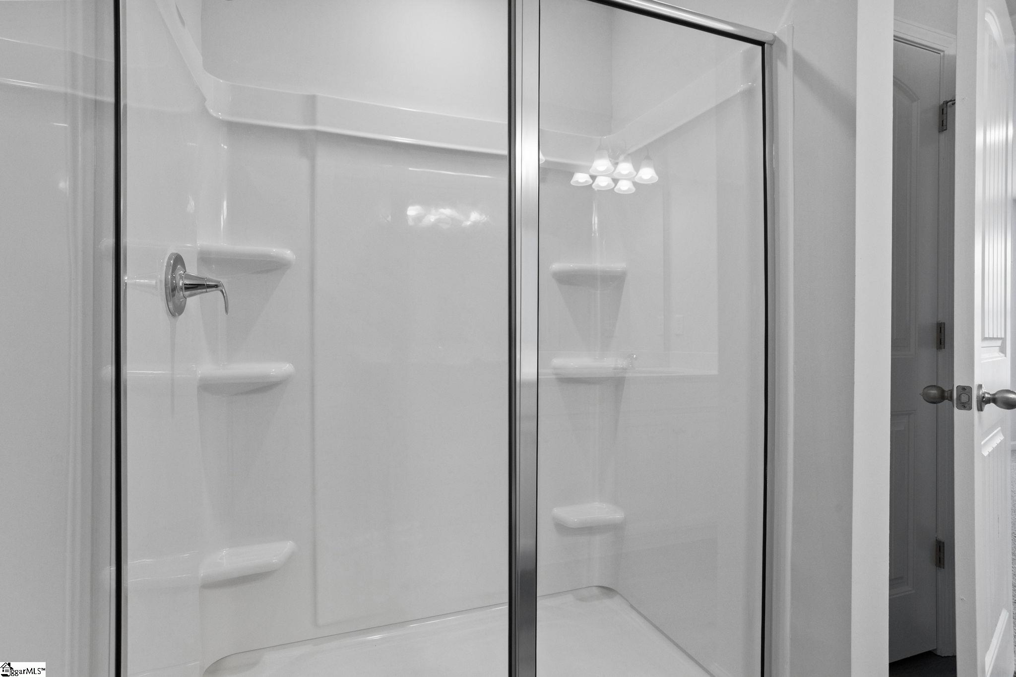 102 Derwent Trail Property Photo 14