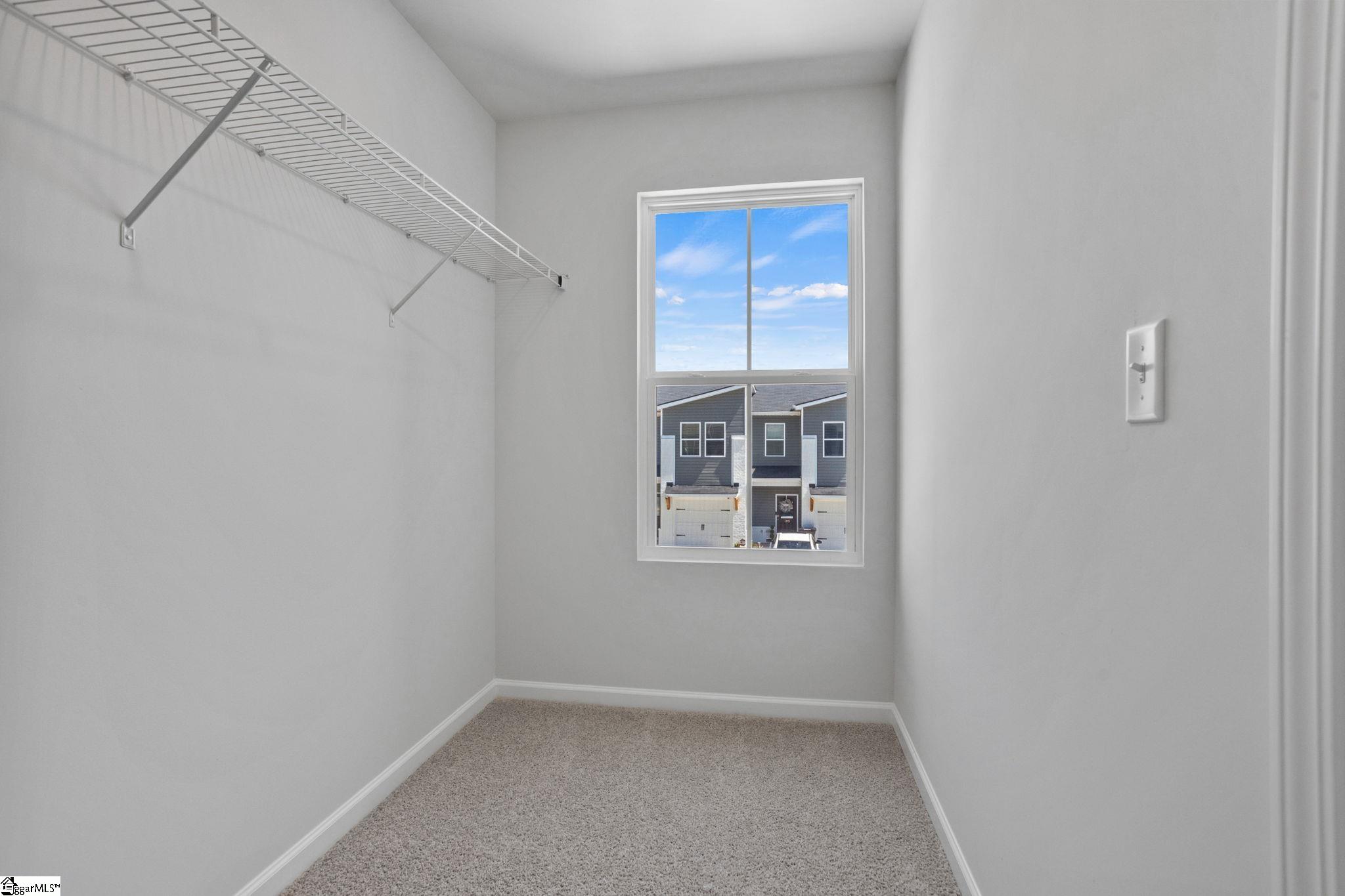 102 Derwent Trail Property Photo 15