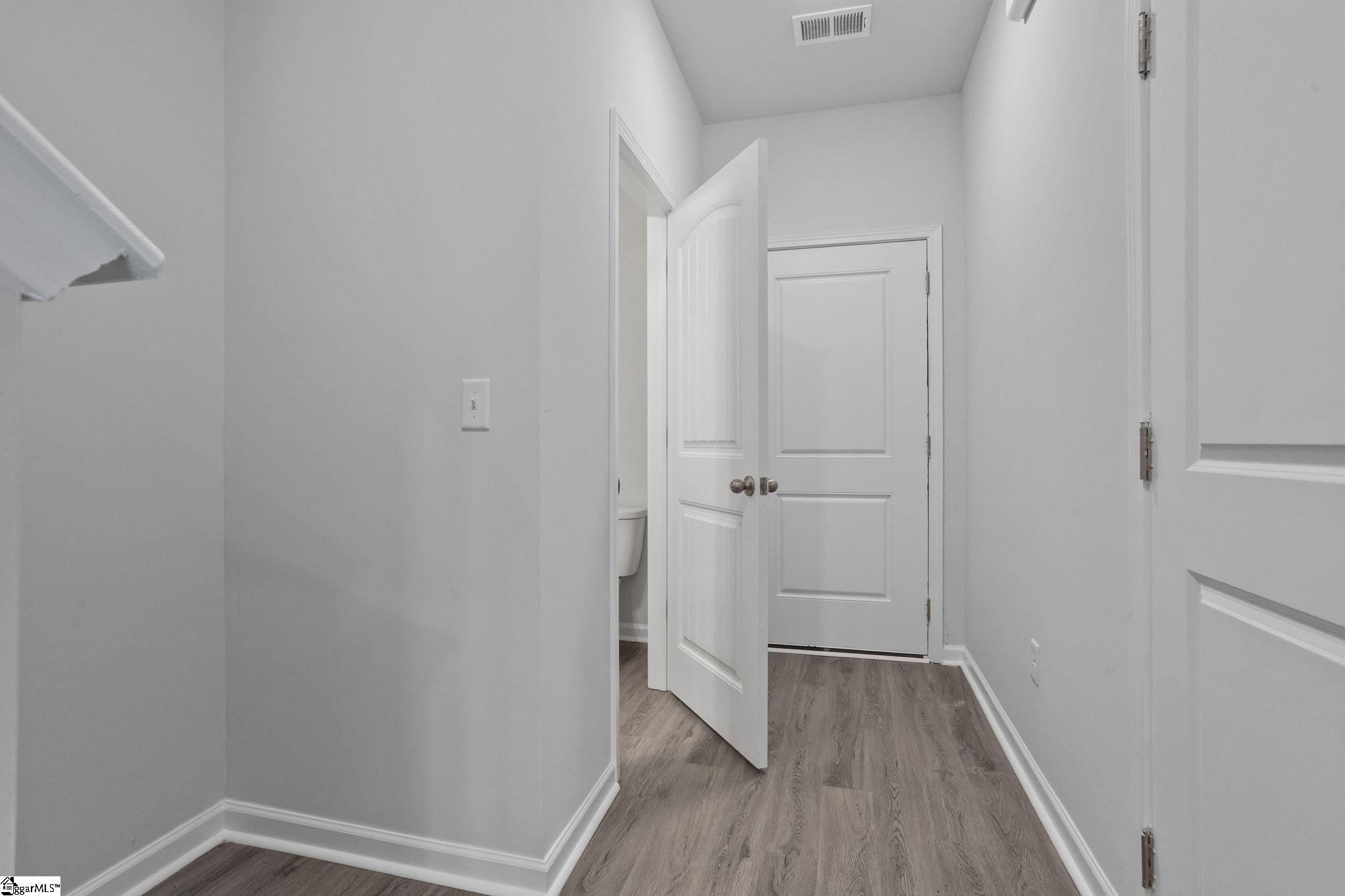102 Derwent Trail Property Photo 17