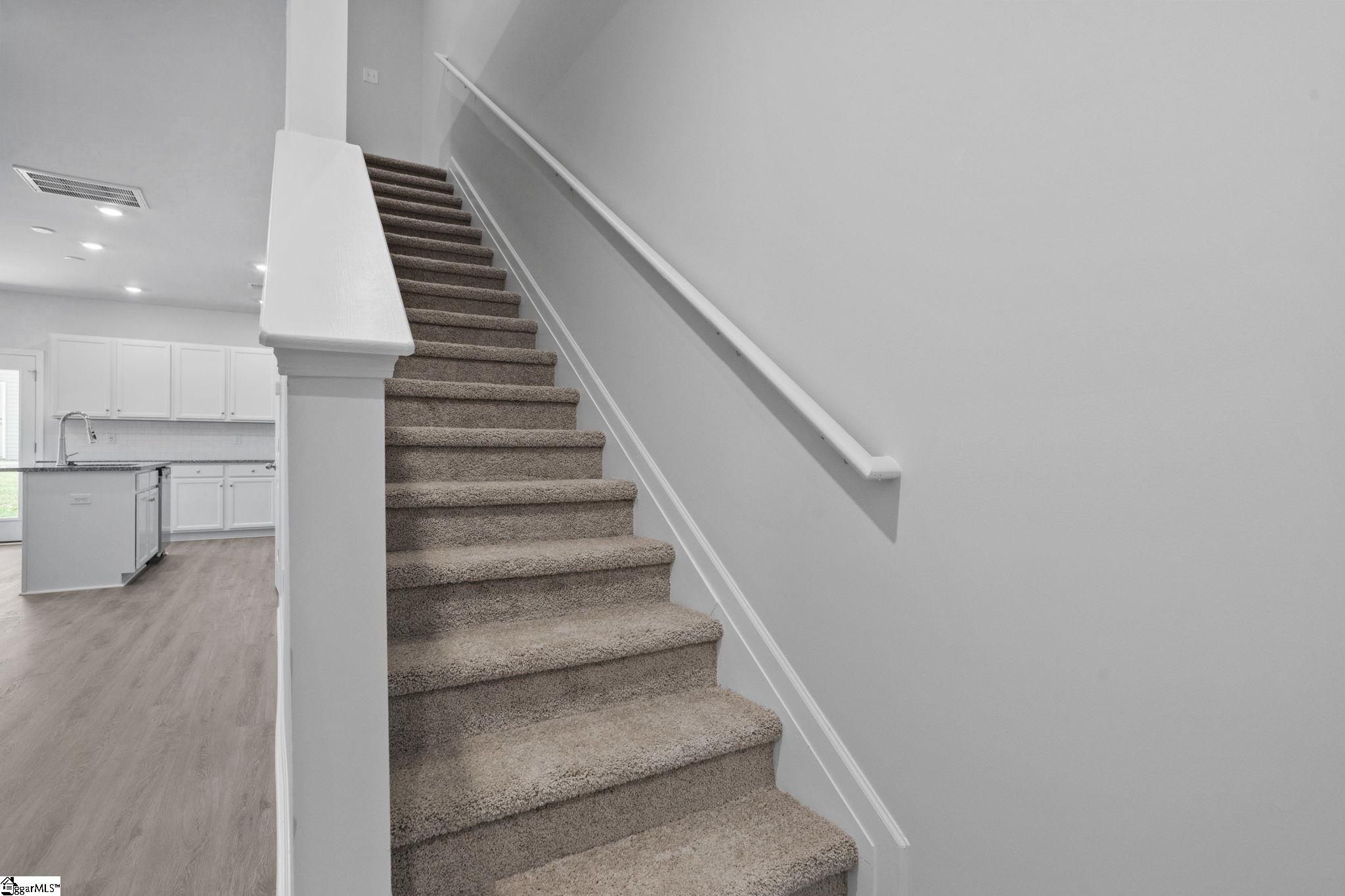 102 Derwent Trail Property Photo 27