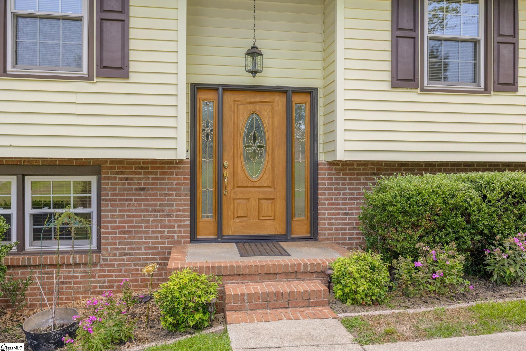 110 Earl Street Property Photo 6