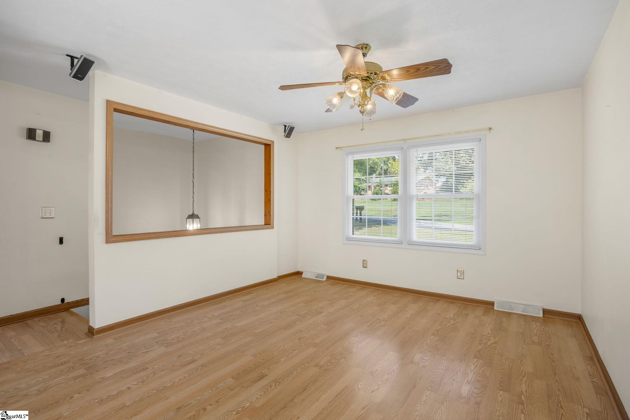 110 Earl Street Property Photo 9