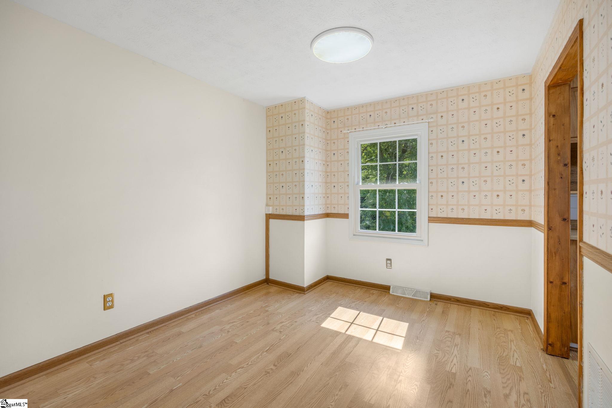 110 Earl Street Property Photo 11