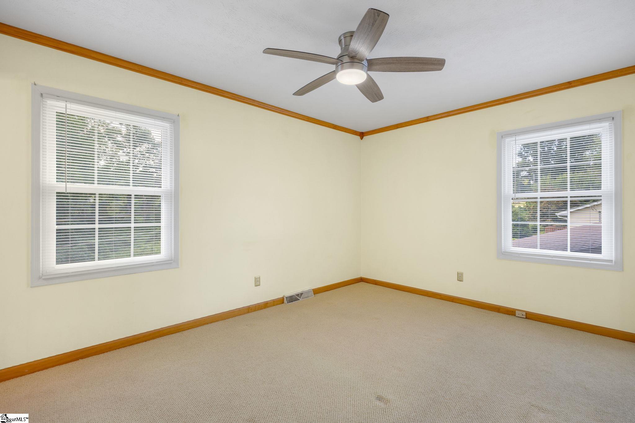 110 Earl Street Property Photo 16