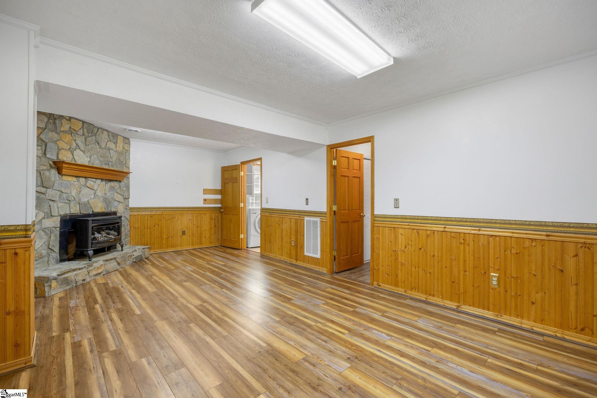 110 Earl Street Property Photo 26