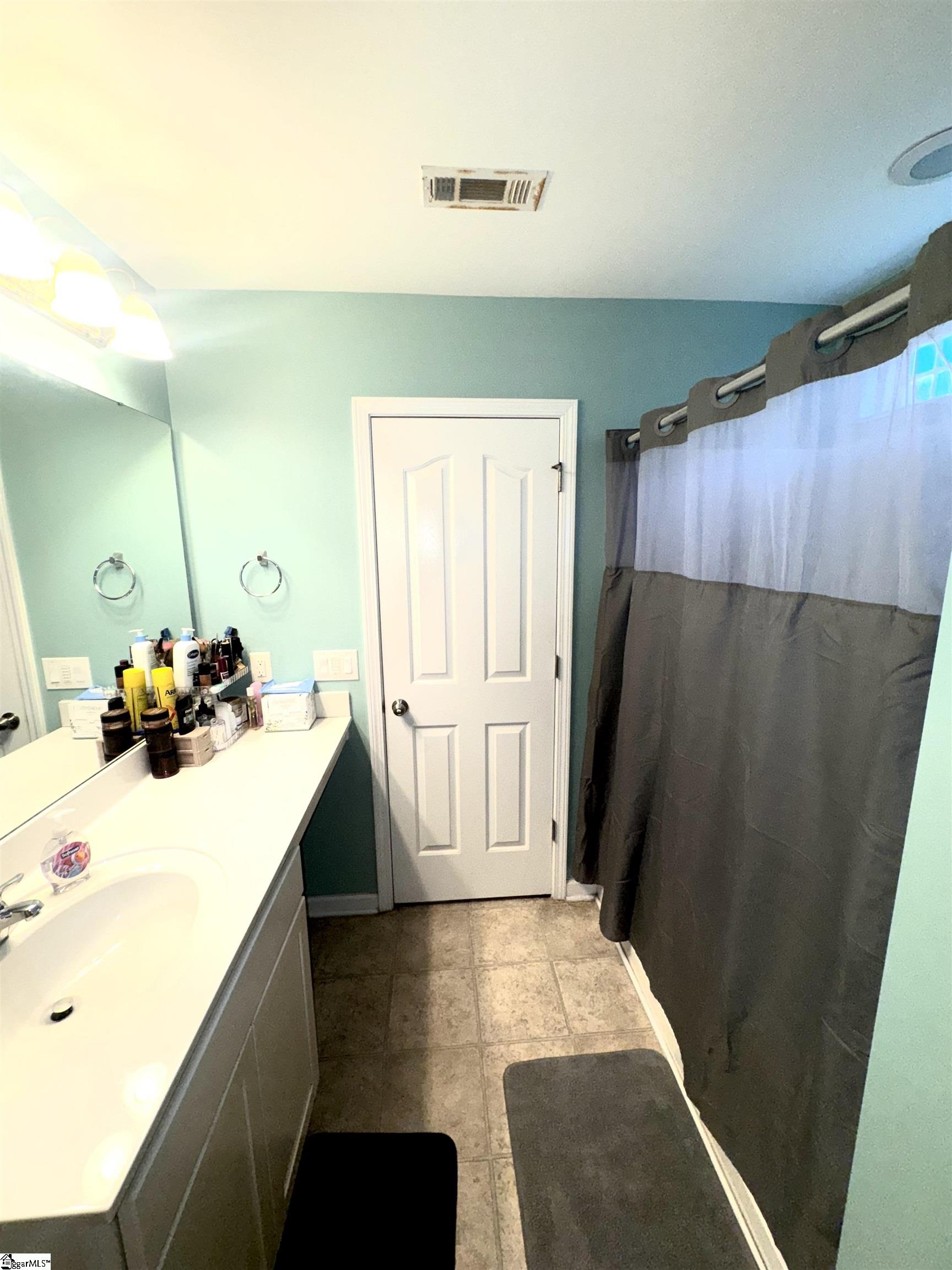 231 Garfield Lane Property Photo 14
