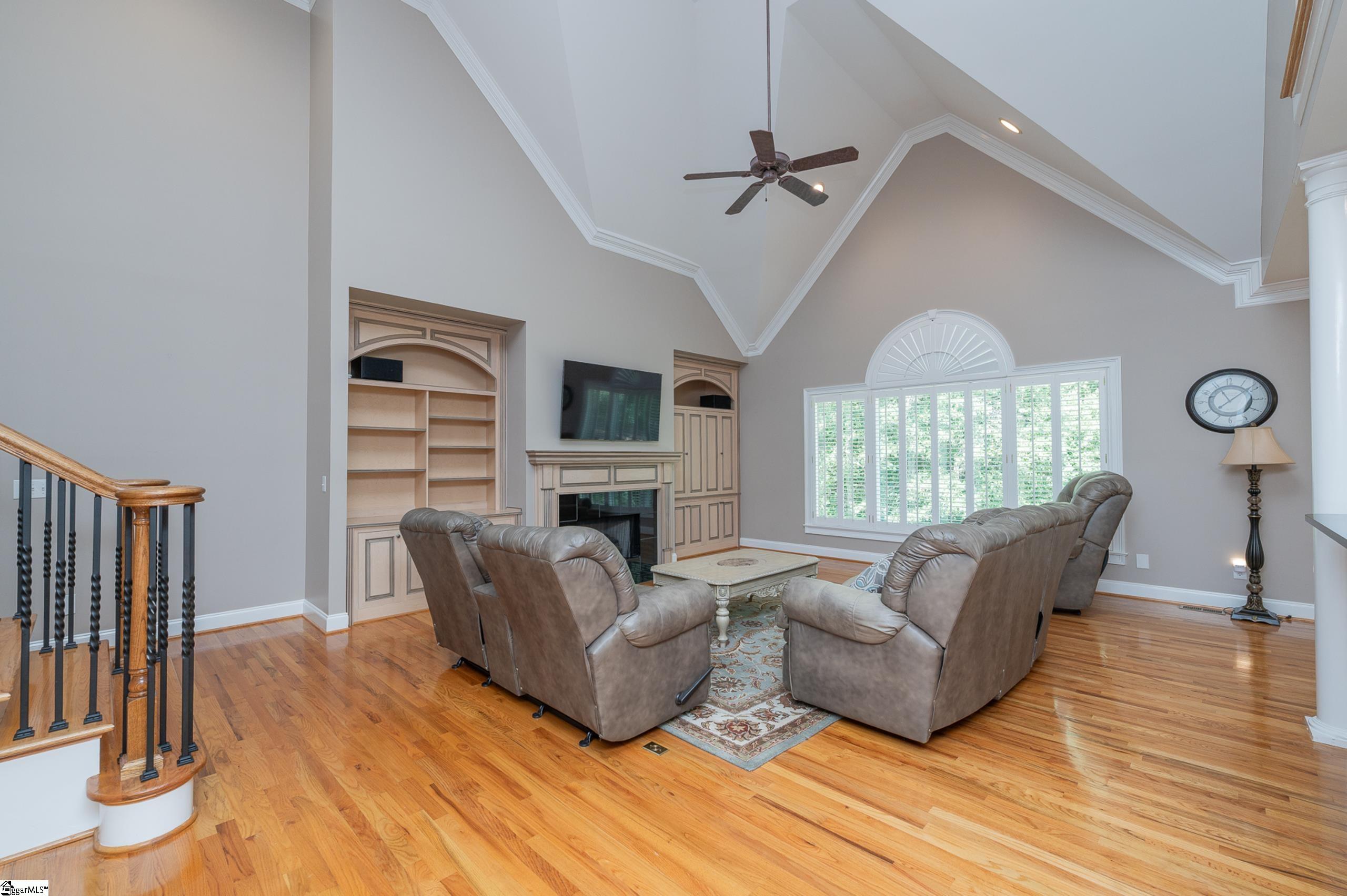 156 Club Drive Property Photo 10