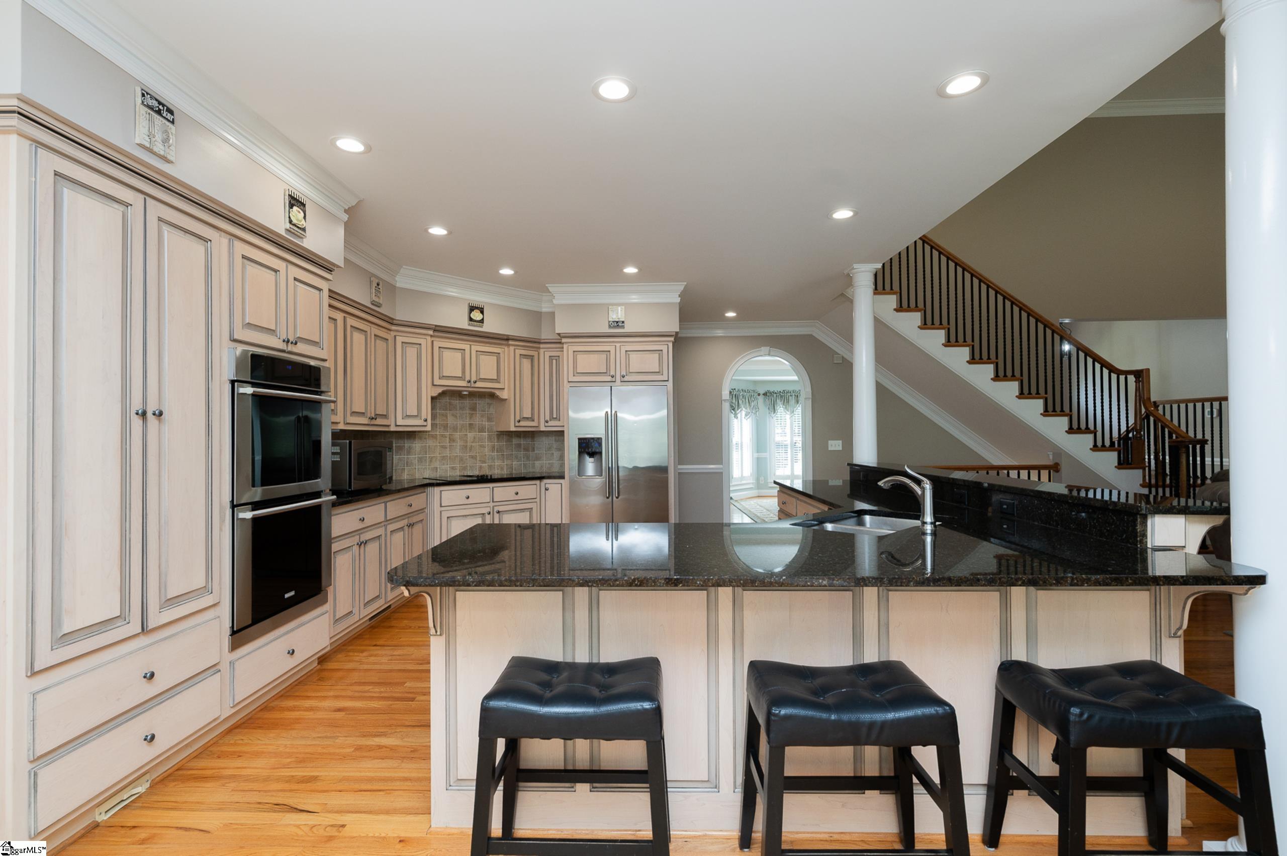 156 Club Drive Property Photo 15