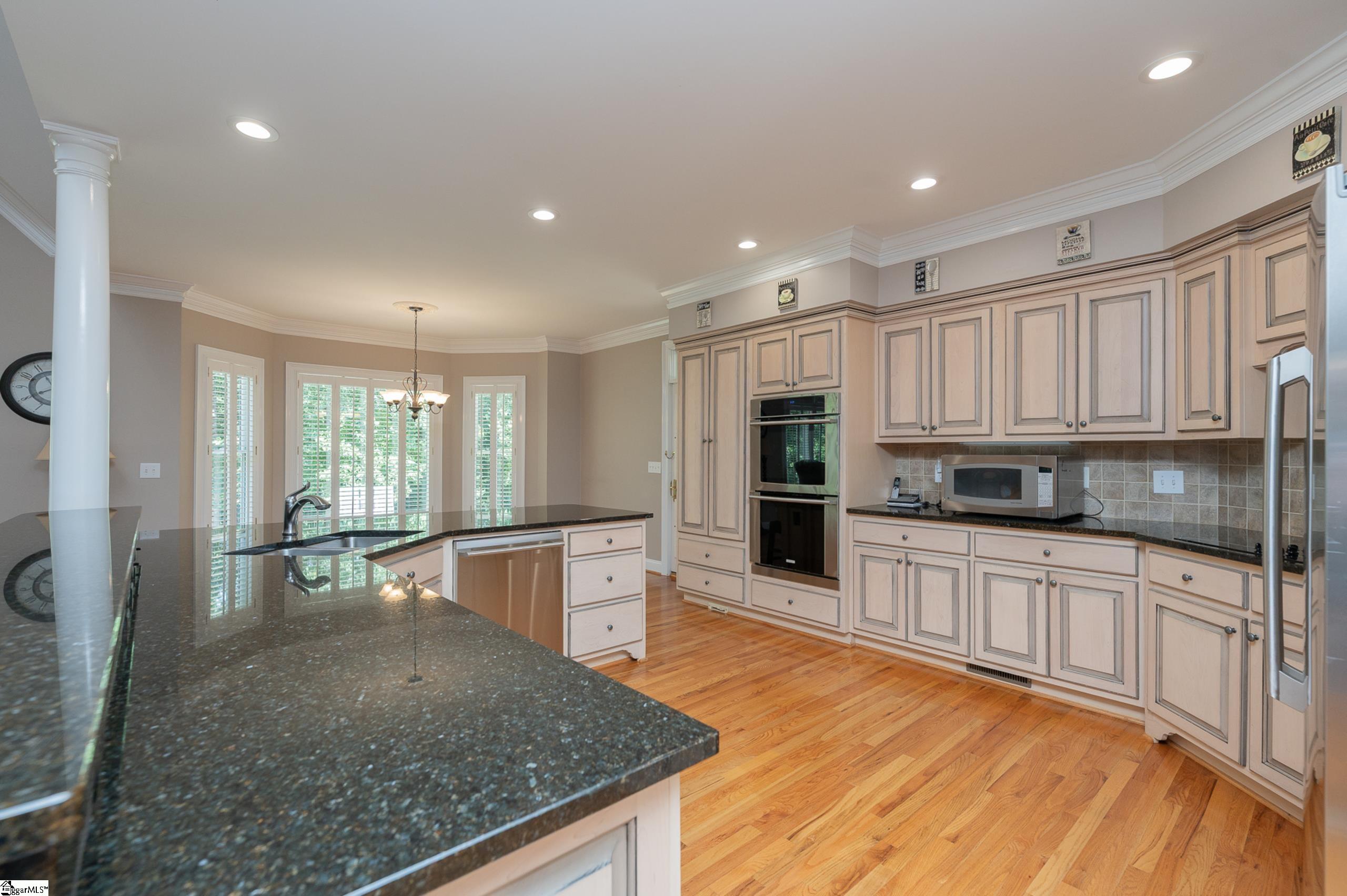 156 Club Drive Property Photo 17