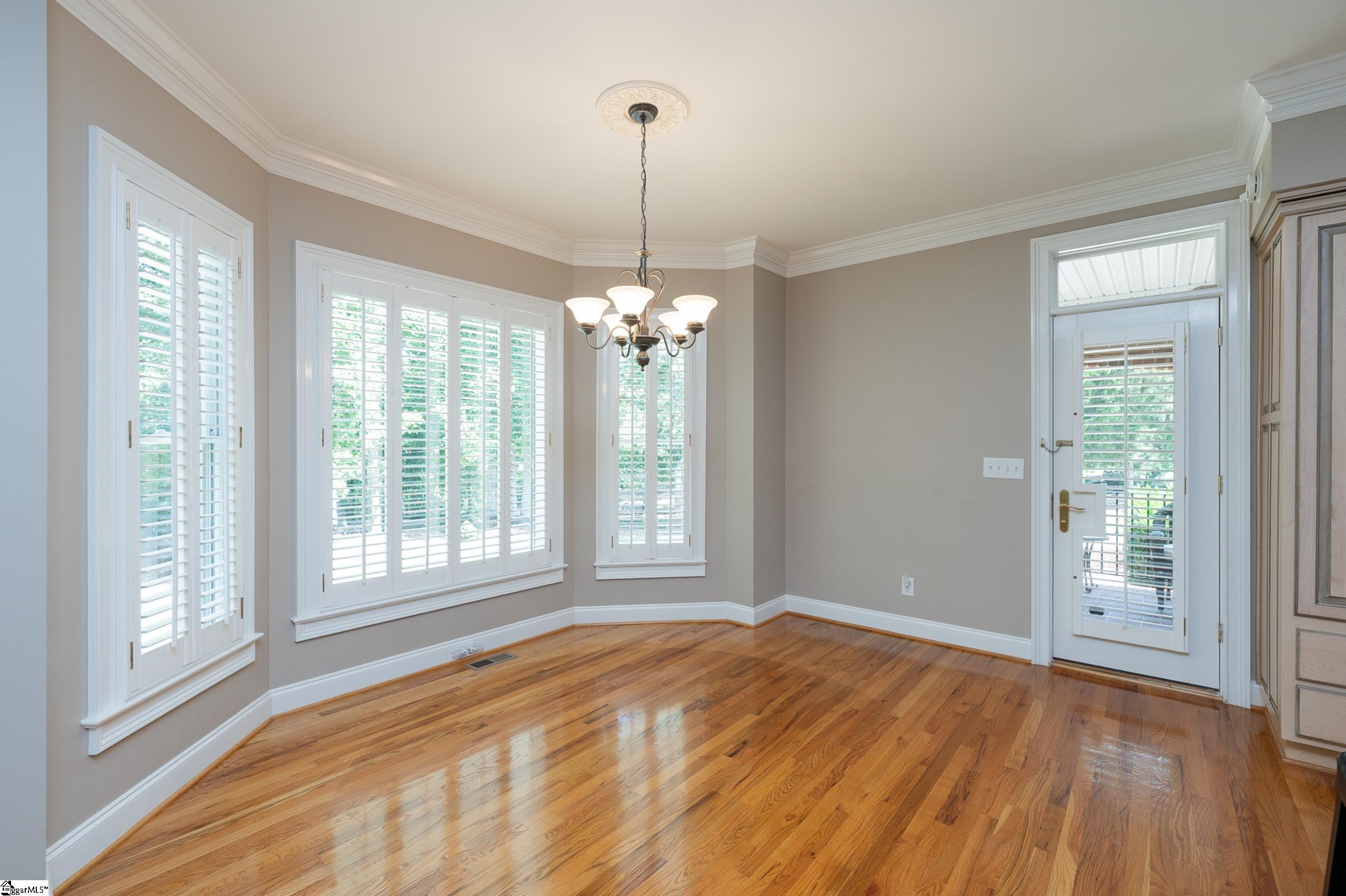 156 Club Drive Property Photo 18