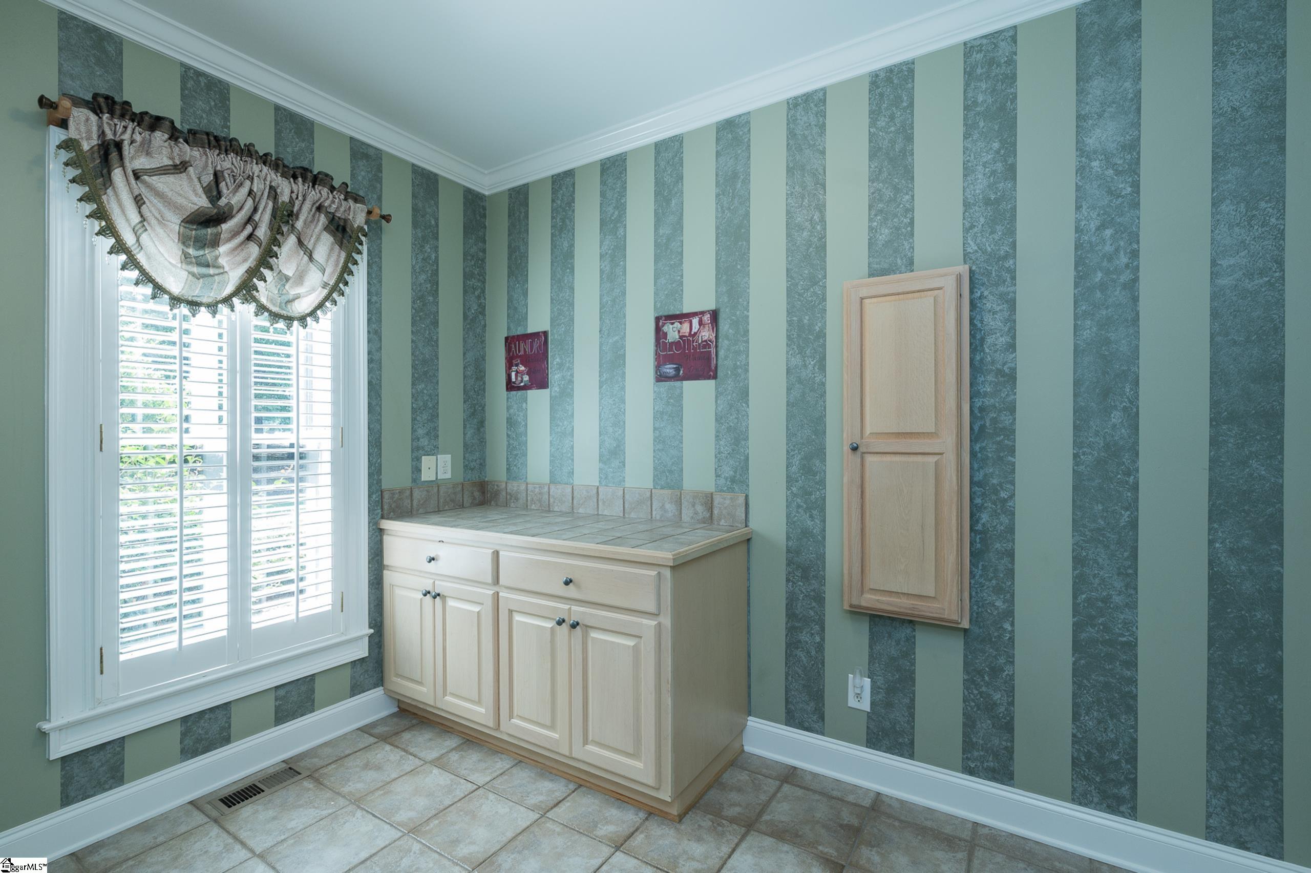 156 Club Drive Property Photo 19