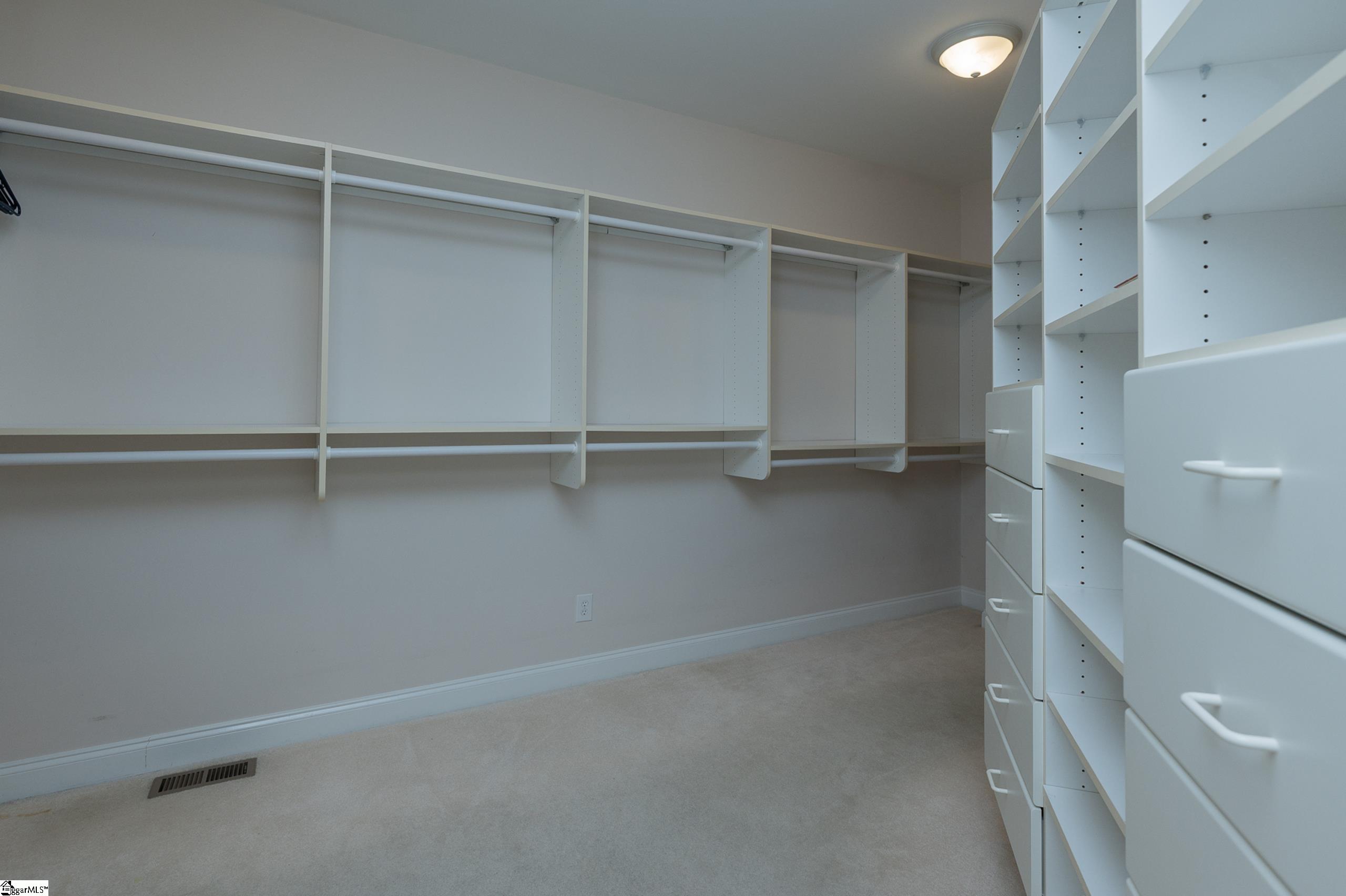 156 Club Drive Property Photo 26