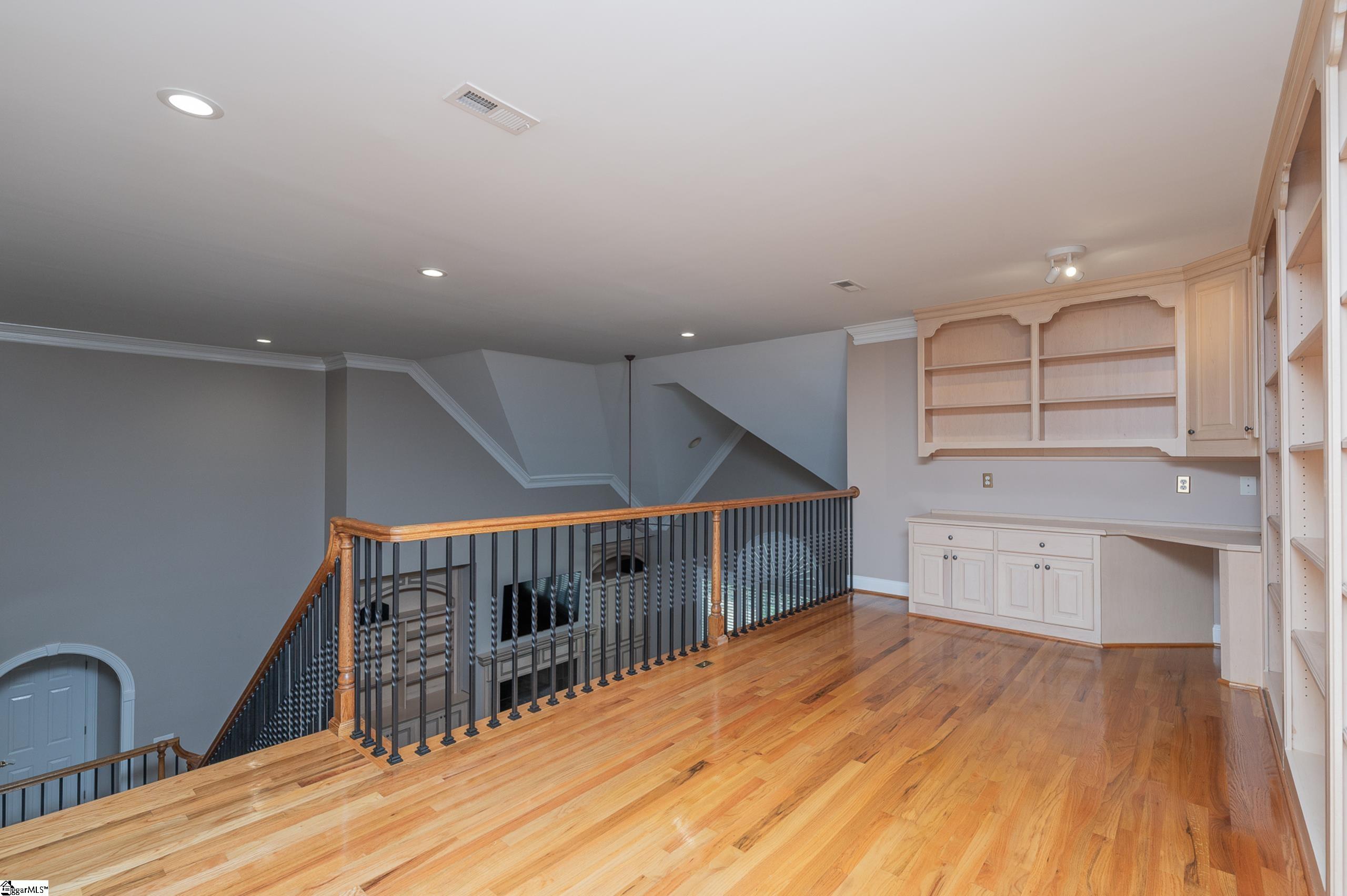156 Club Drive Property Photo 27
