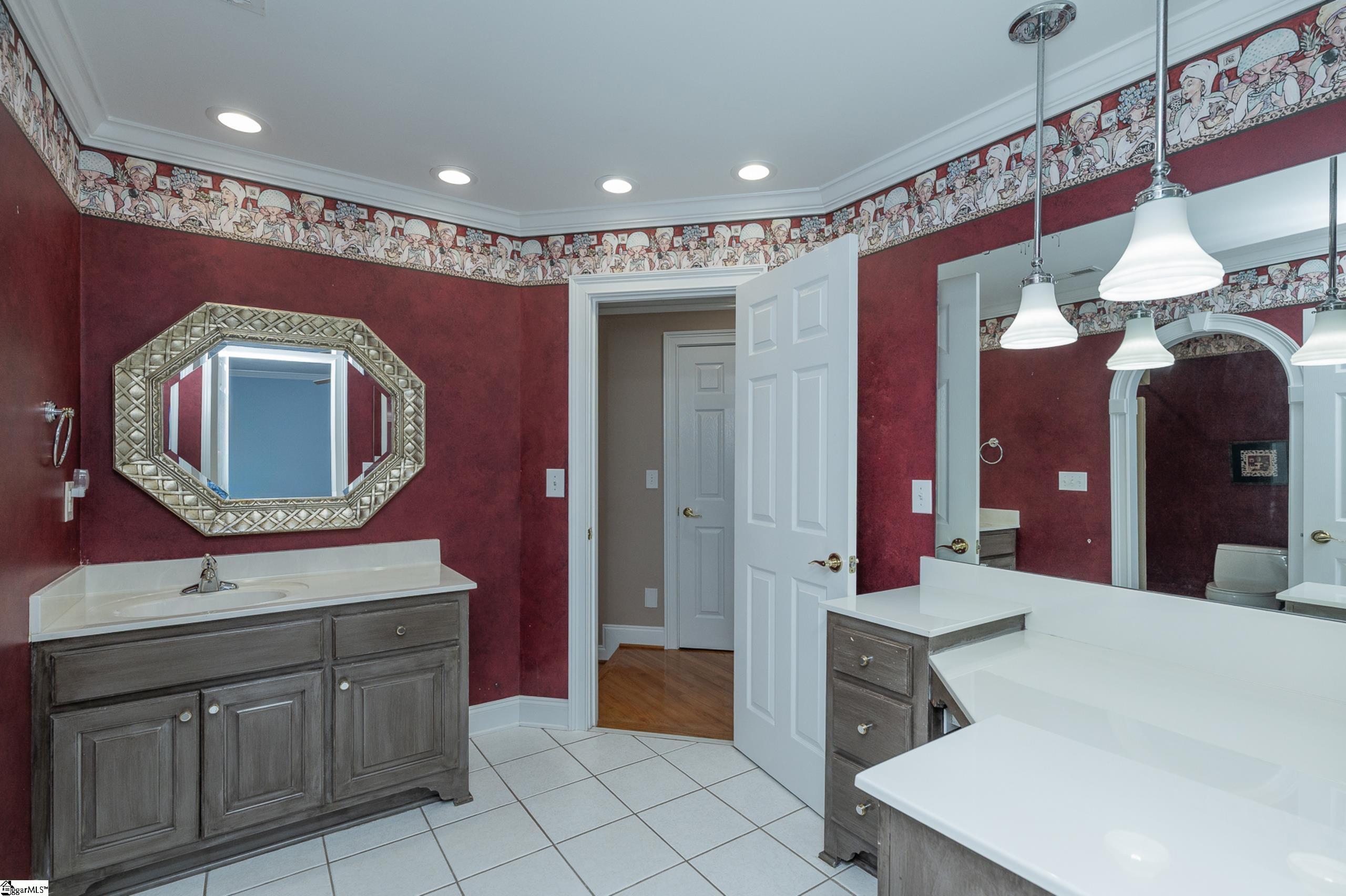156 Club Drive Property Photo 30