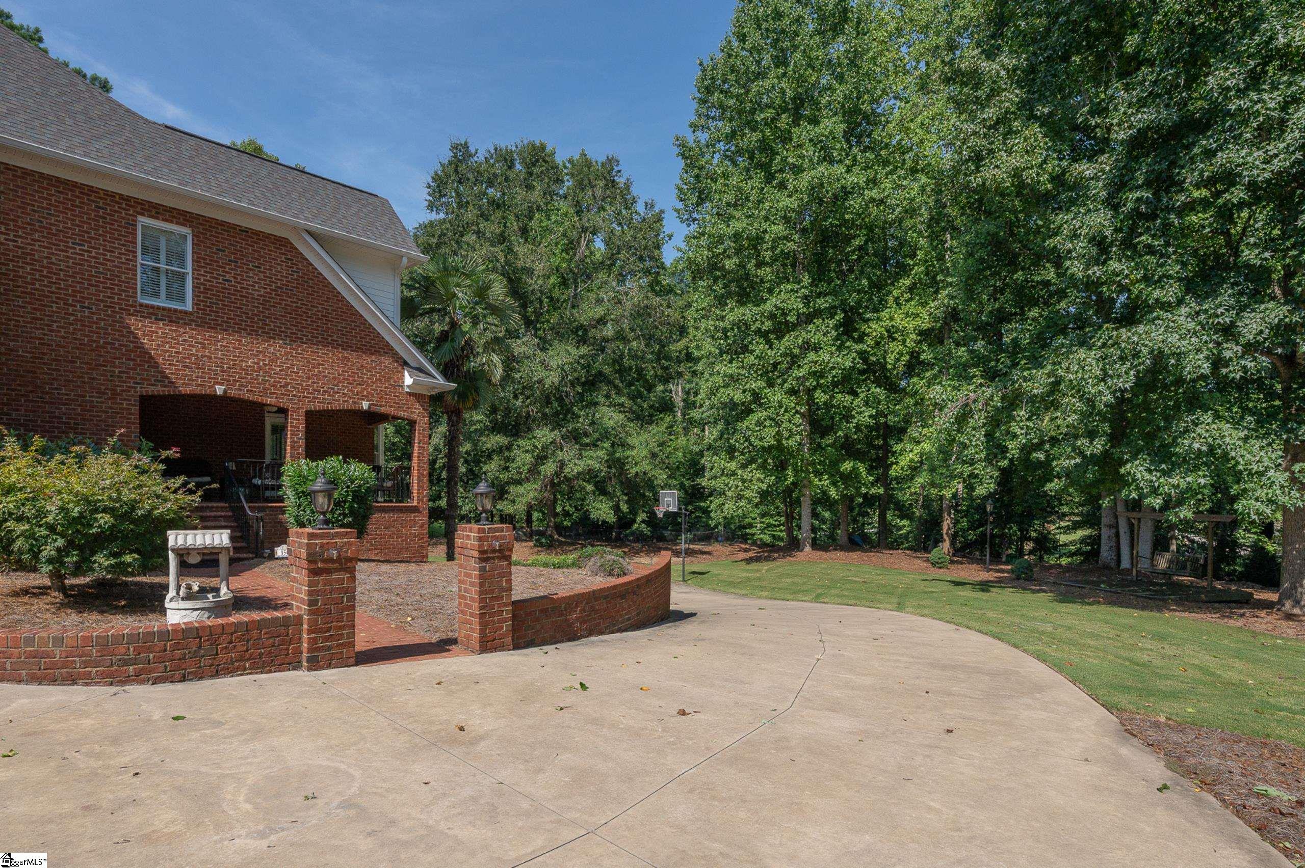 156 Club Drive Property Photo 43