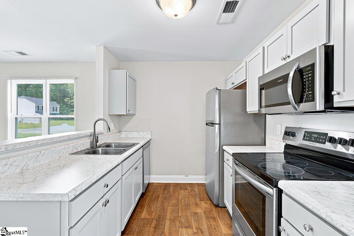 121 Rubin Avenue Property Photo 11