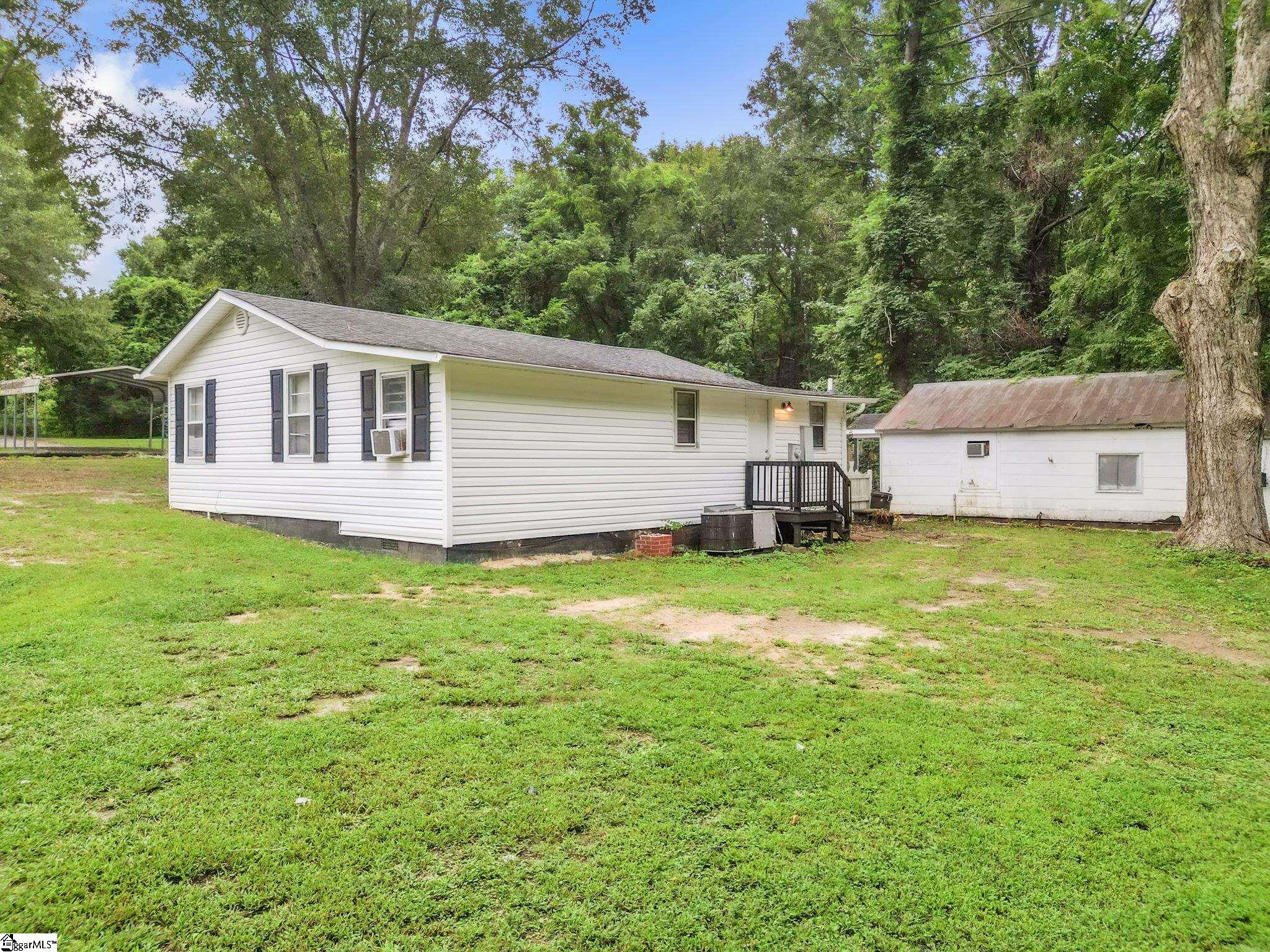 2127 Hellams Road Property Photo 19