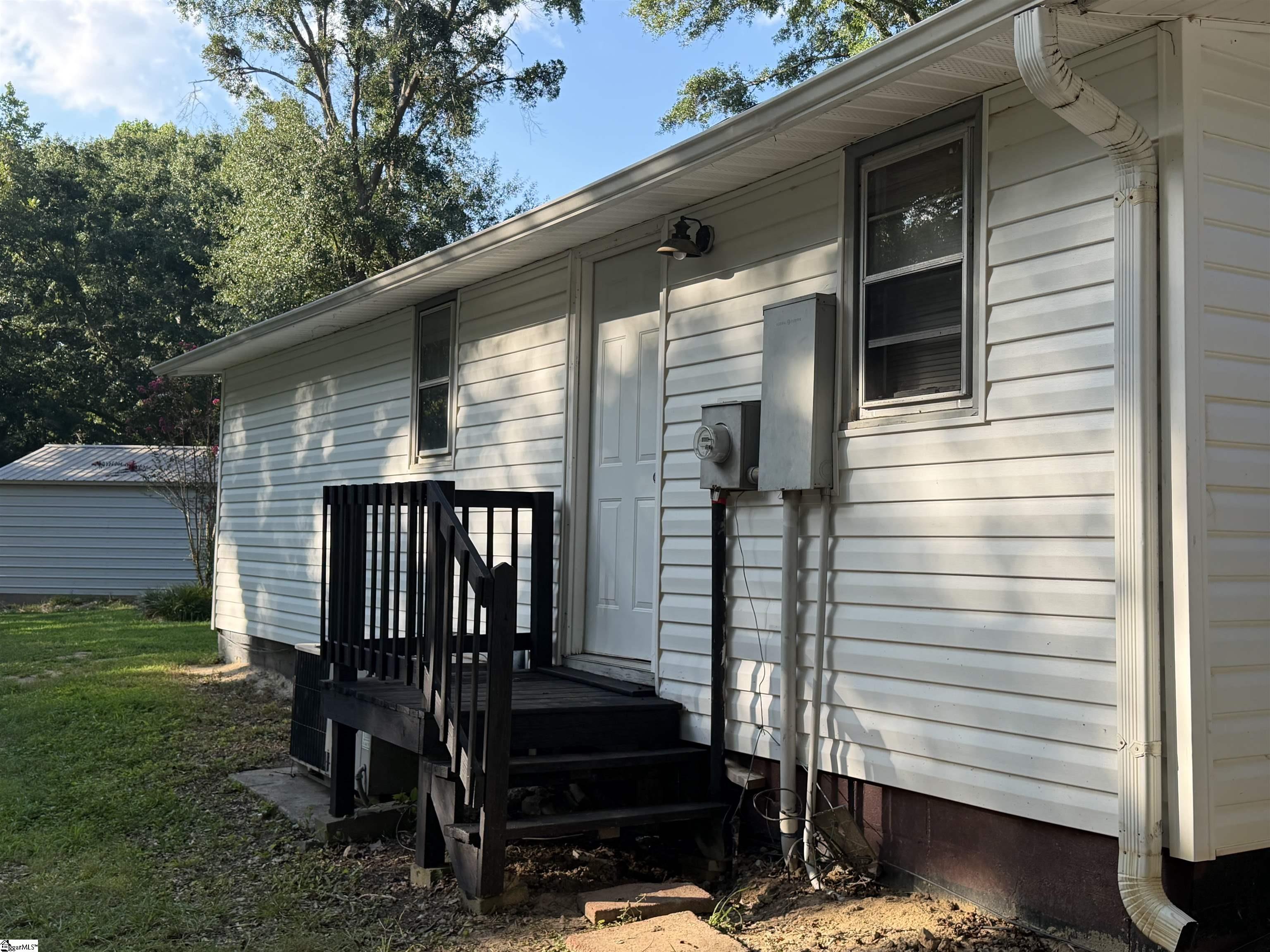 2127 Hellams Road Property Photo 27
