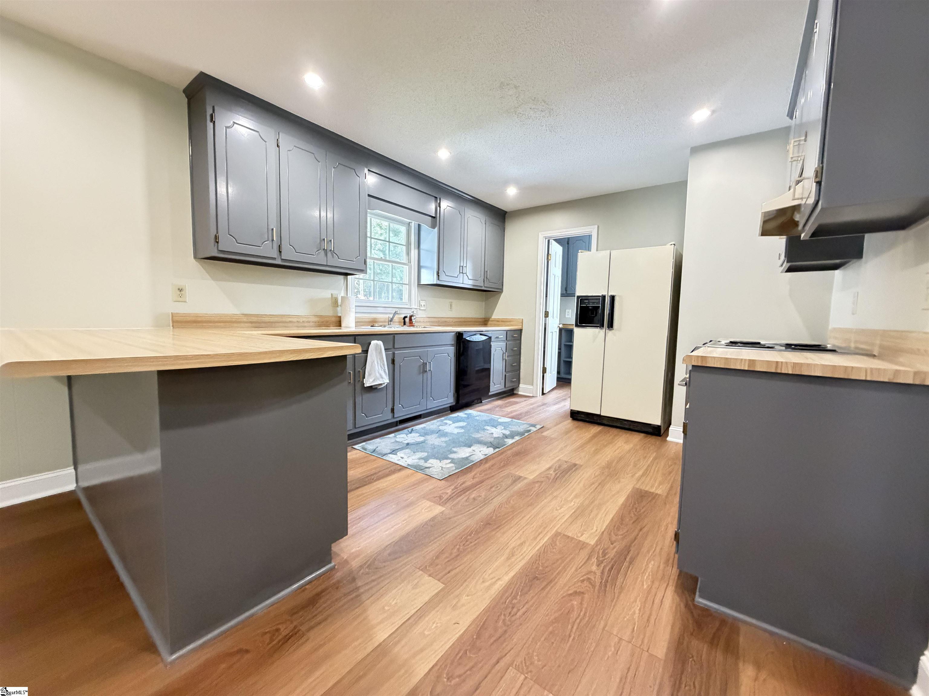 103 David Street Property Photo 14