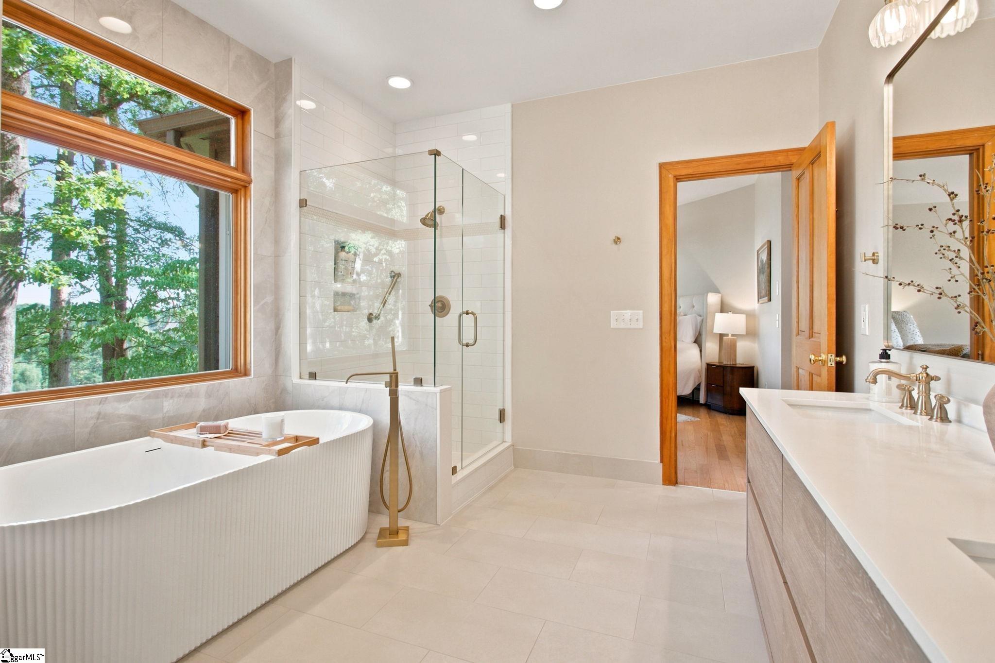 233 Stable Gate Drive Property Photo 31