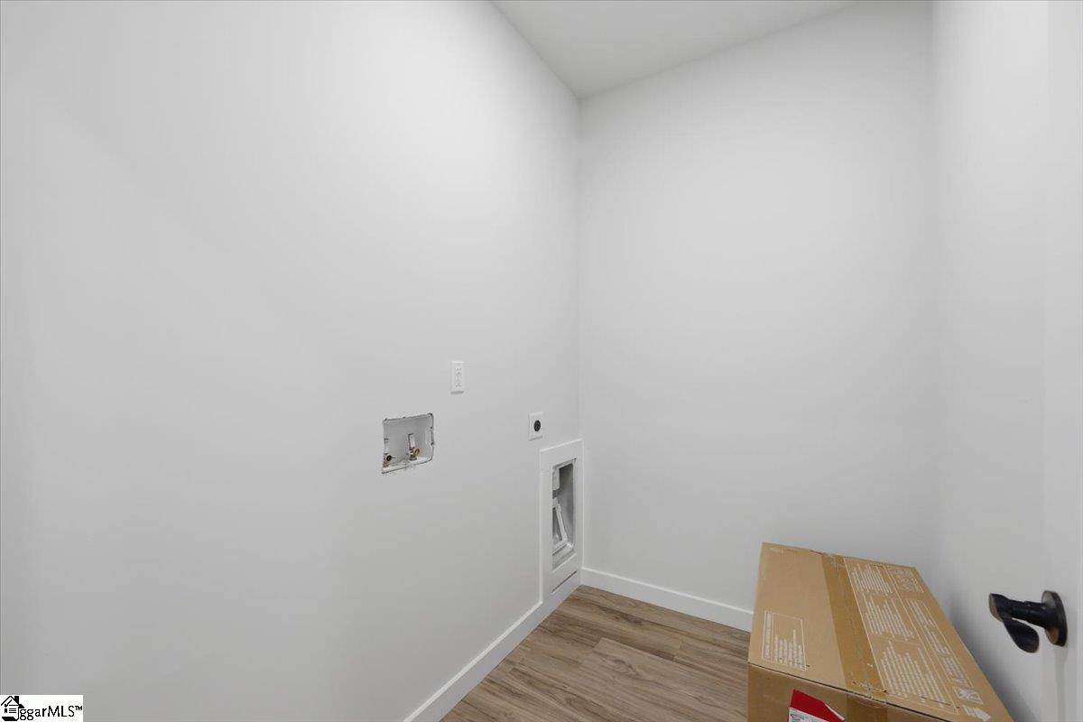 583 Bee Street Property Photo 20